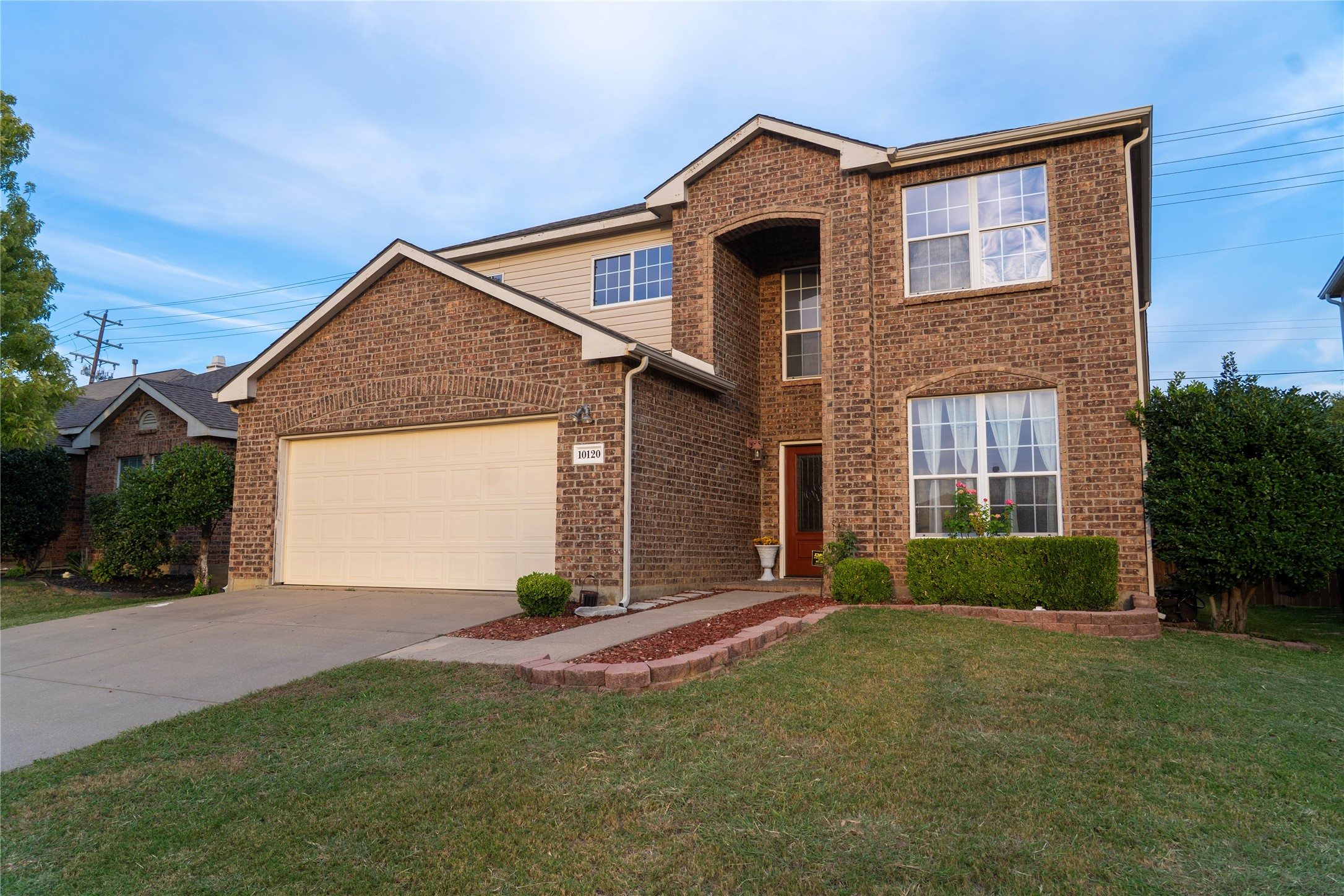10120 Sourwood Drive Fort Worth TX 76244