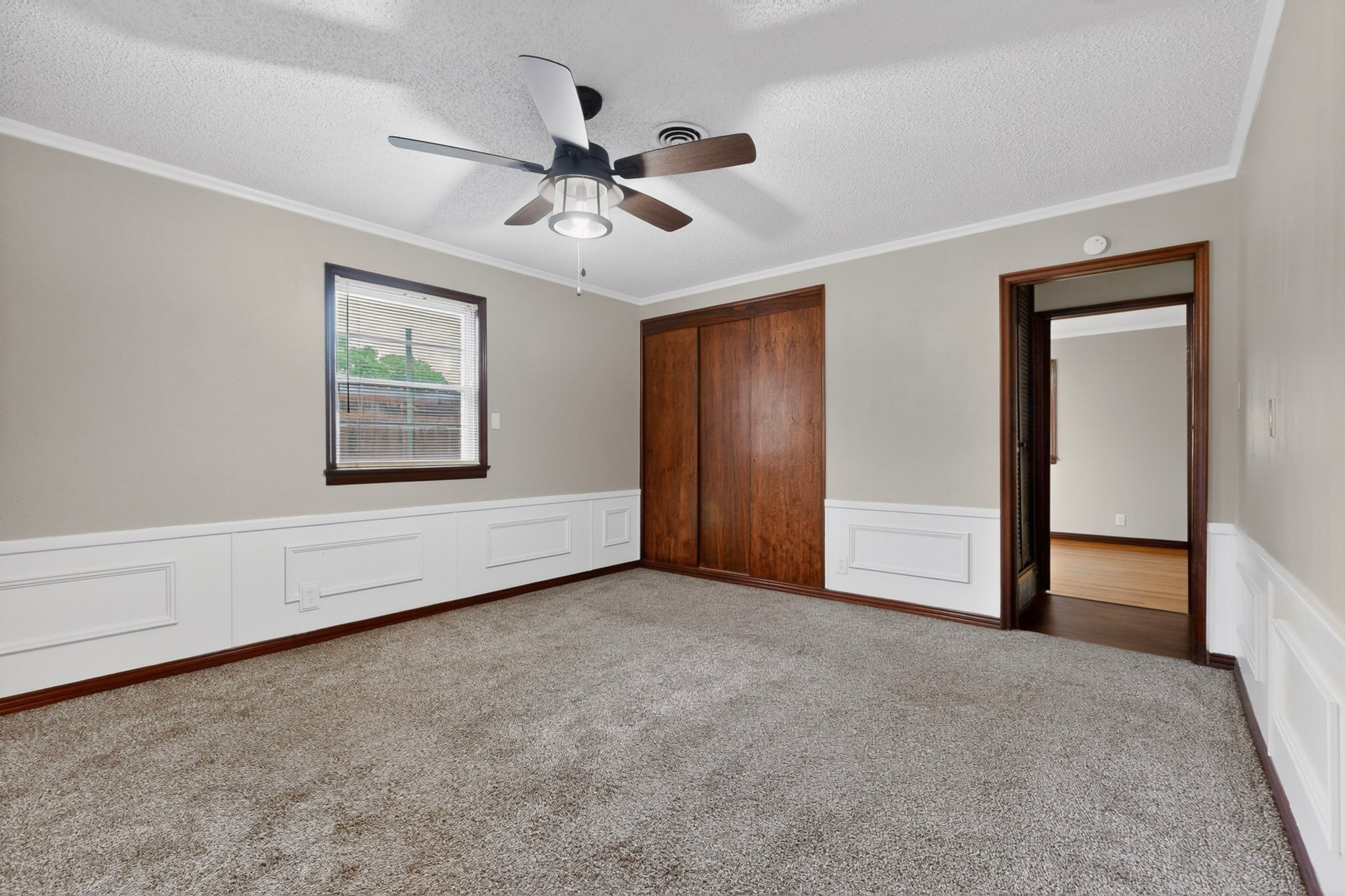 1903 Skylark Drive Arlington TX 76010