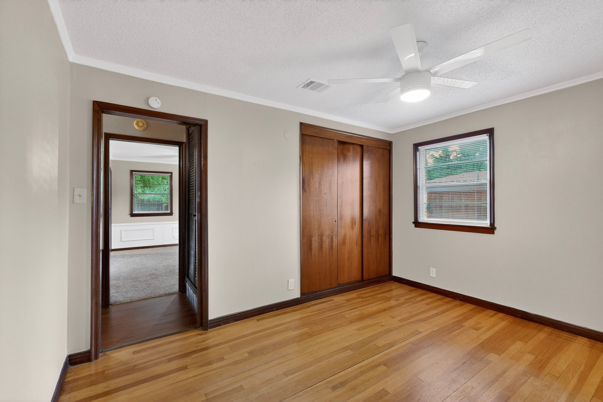 1903 Skylark Drive Arlington TX 76010