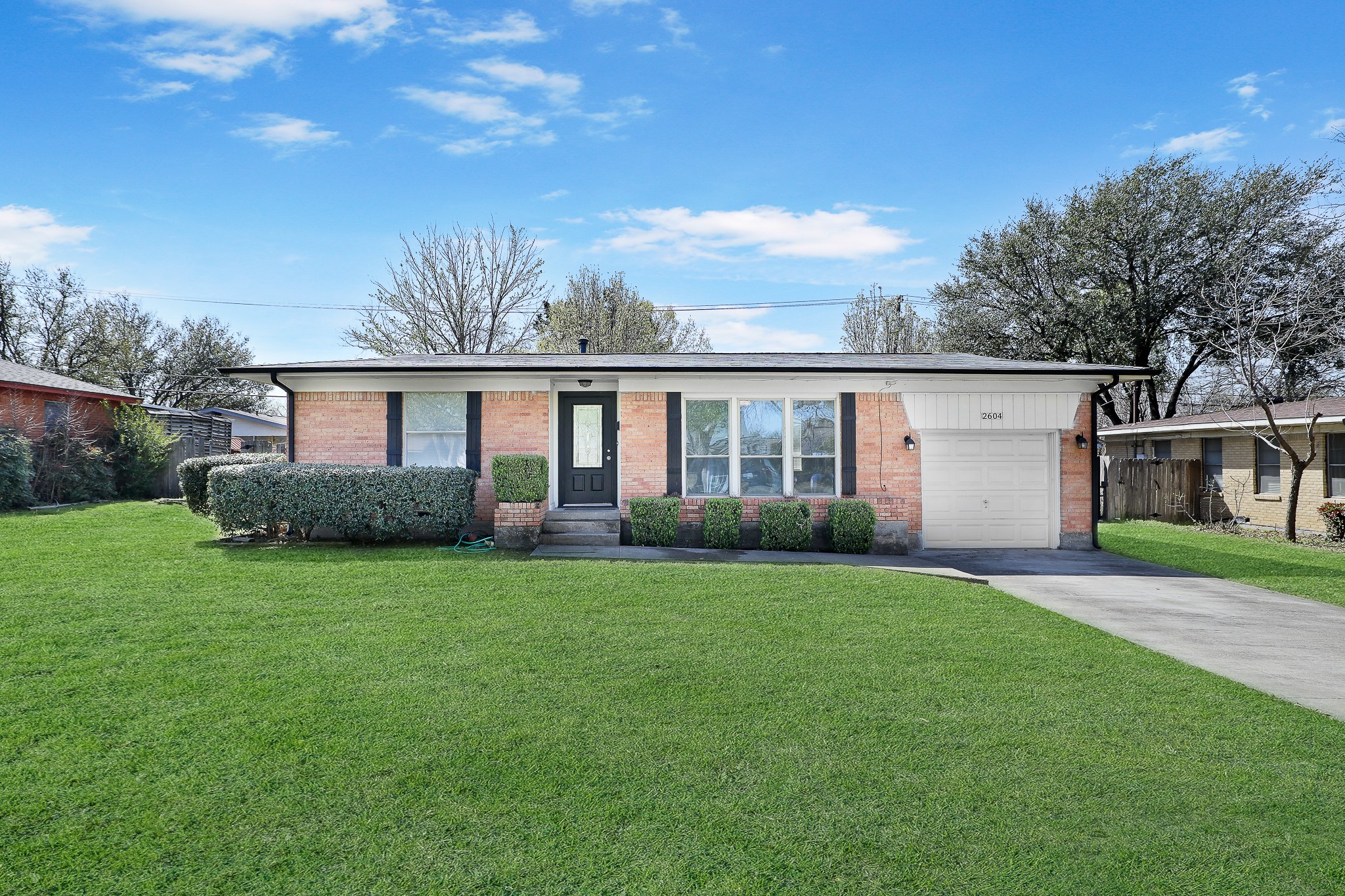 2604 Danny Lane Farmers Branch TX 75234