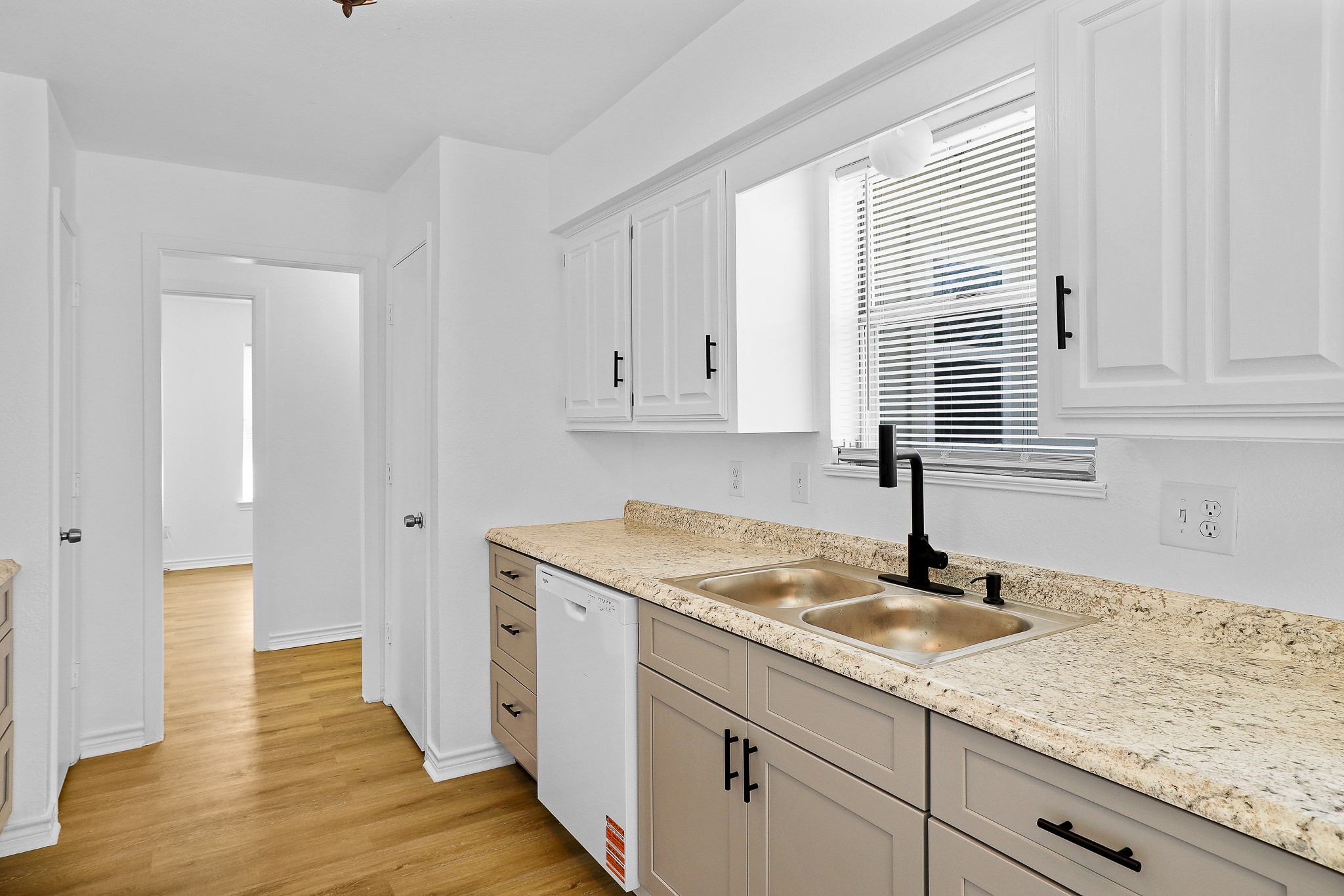 2604 Danny Lane Farmers Branch TX 75234