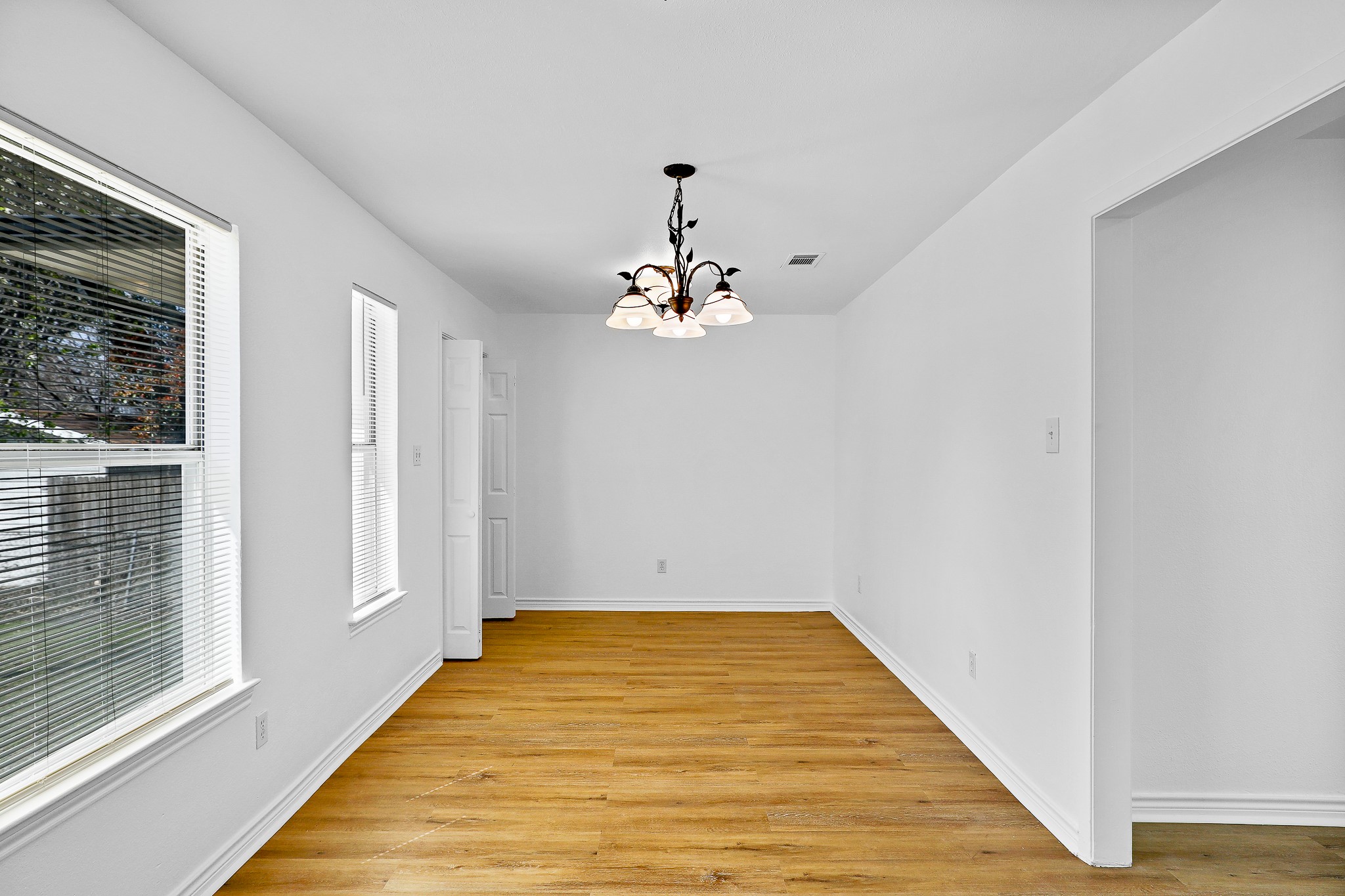 2604 Danny Lane Farmers Branch TX 75234