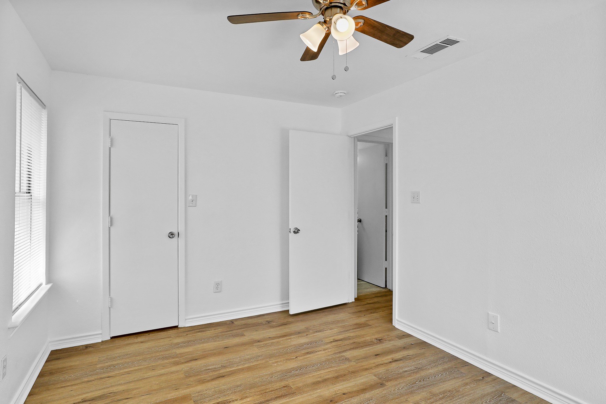 2604 Danny Lane Farmers Branch TX 75234