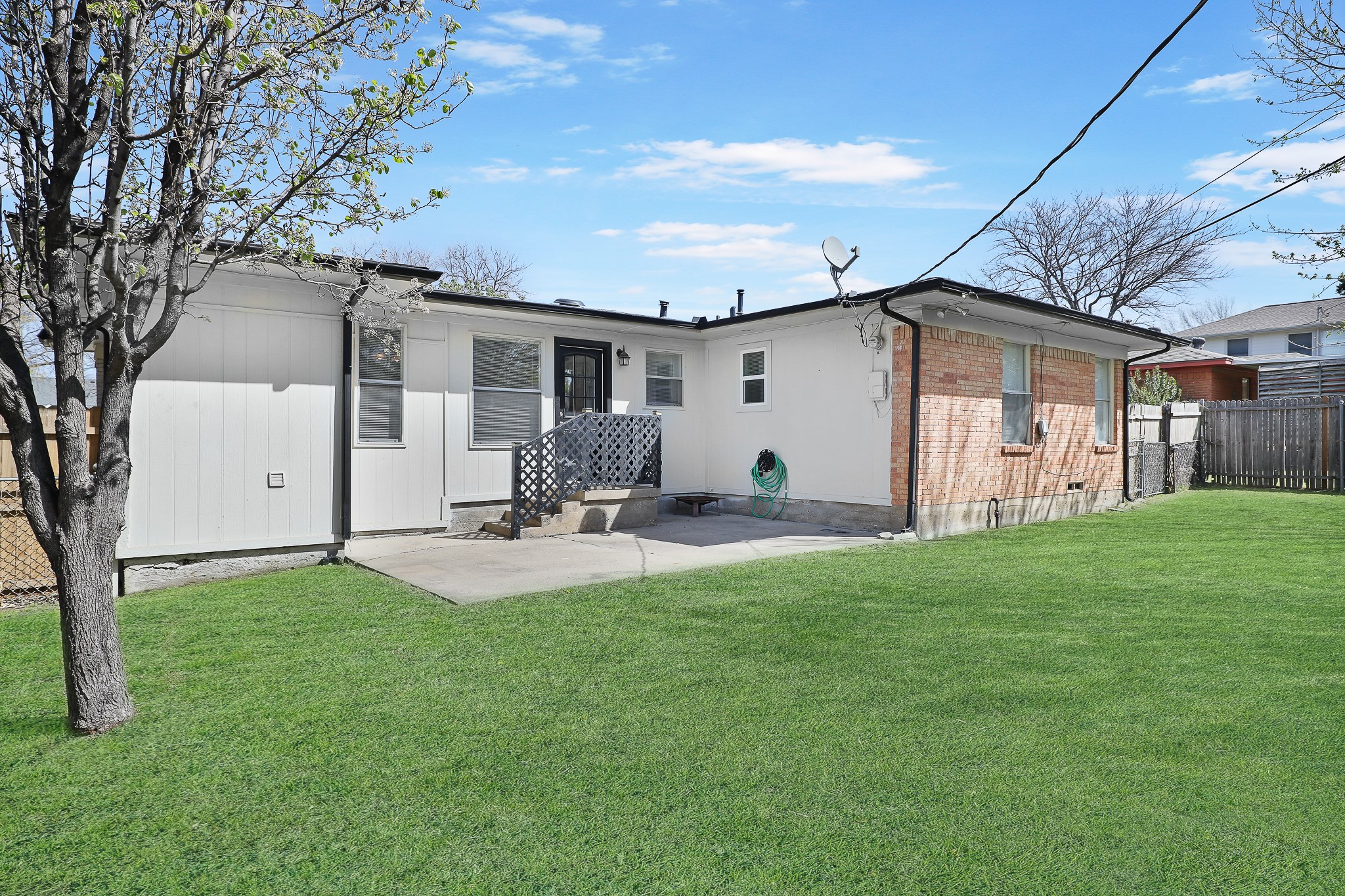 2604 Danny Lane Farmers Branch TX 75234