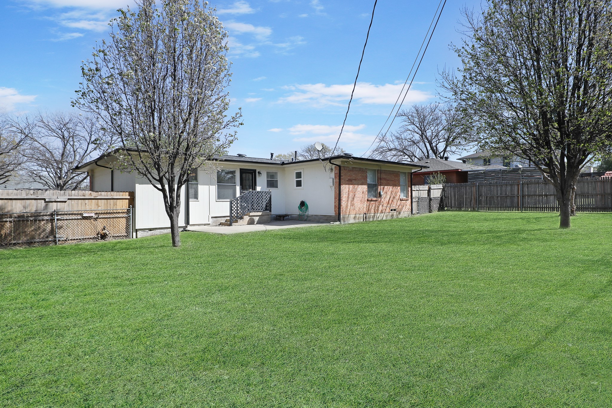 2604 Danny Lane Farmers Branch TX 75234