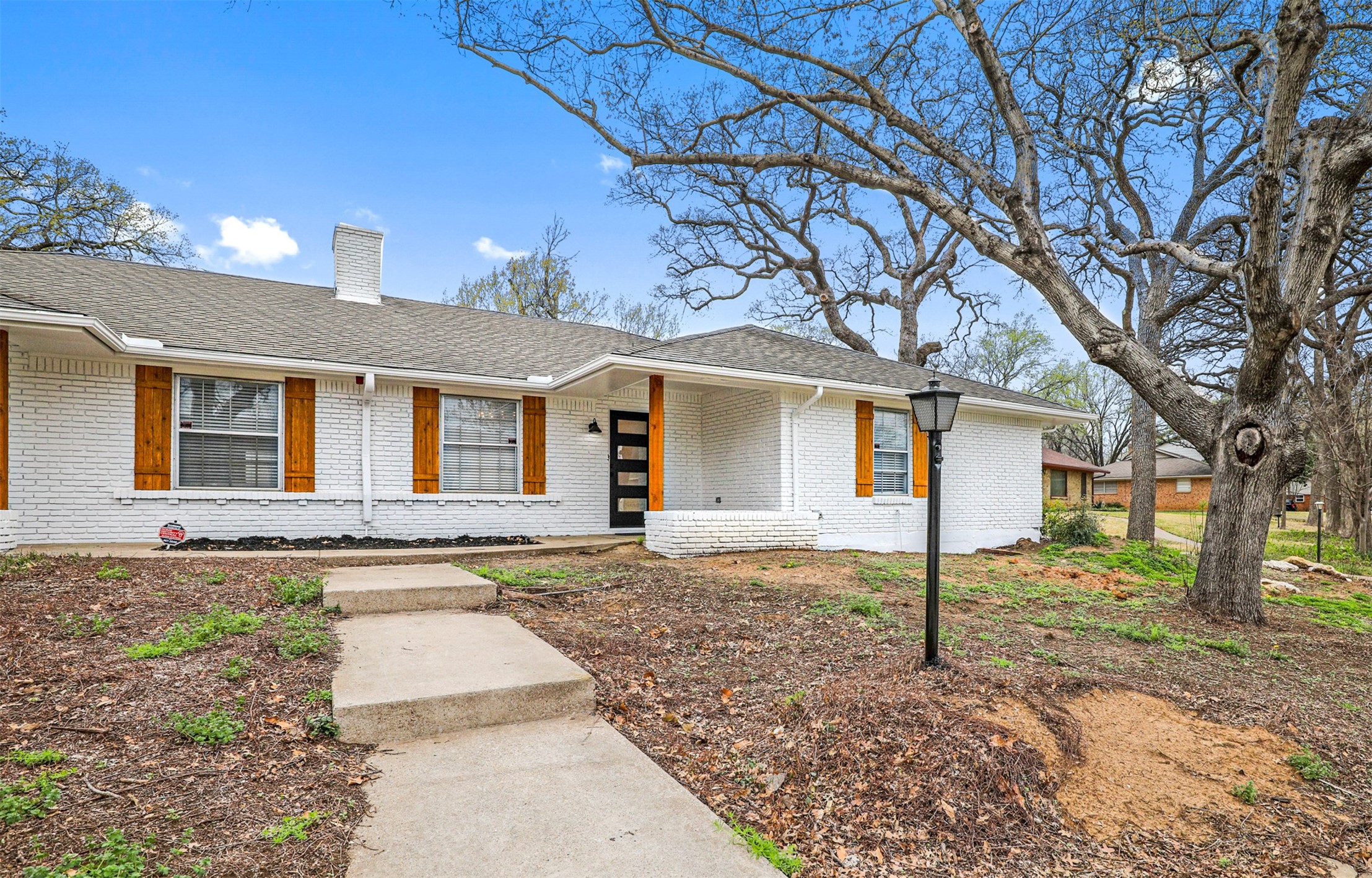 3524 Shady Valley Drive Pantego TX 76013