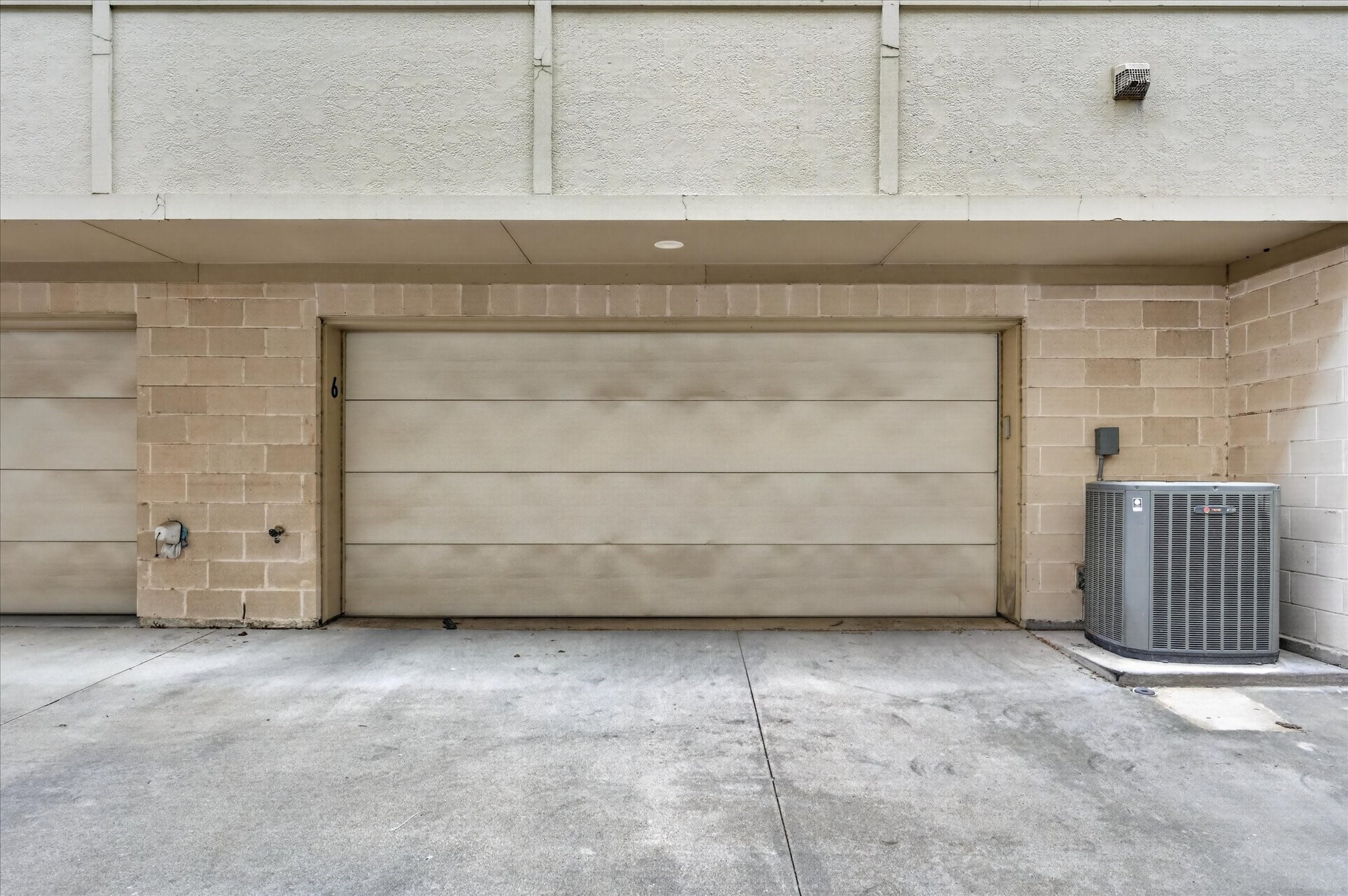 5618 Lindell Avenue Dallas TX 75206
