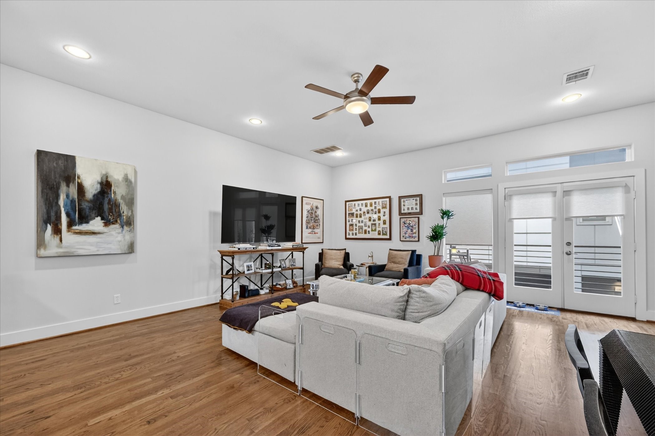 5618 Lindell Avenue Dallas TX 75206