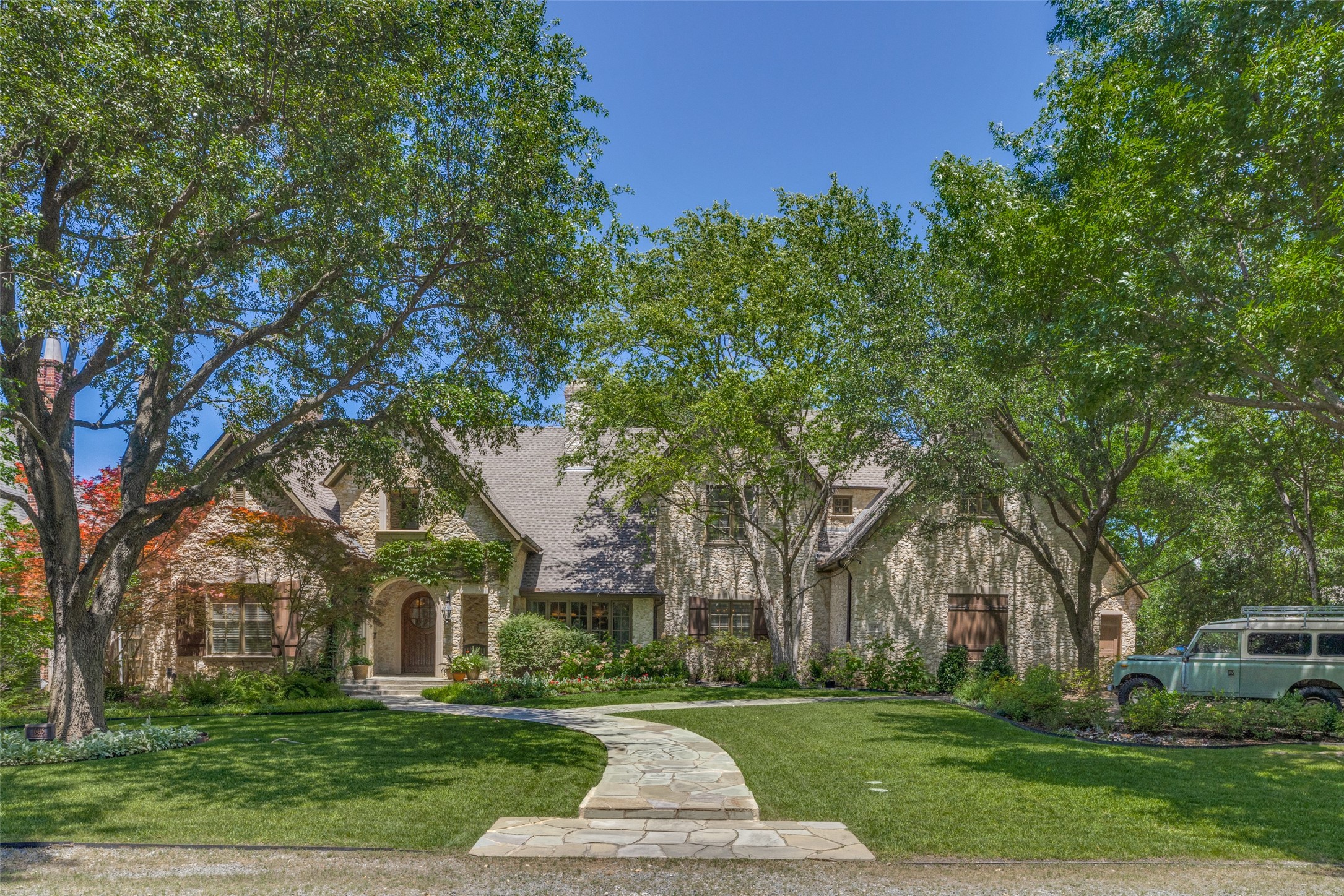 6415 Glendora Avenue Dallas TX 75230
