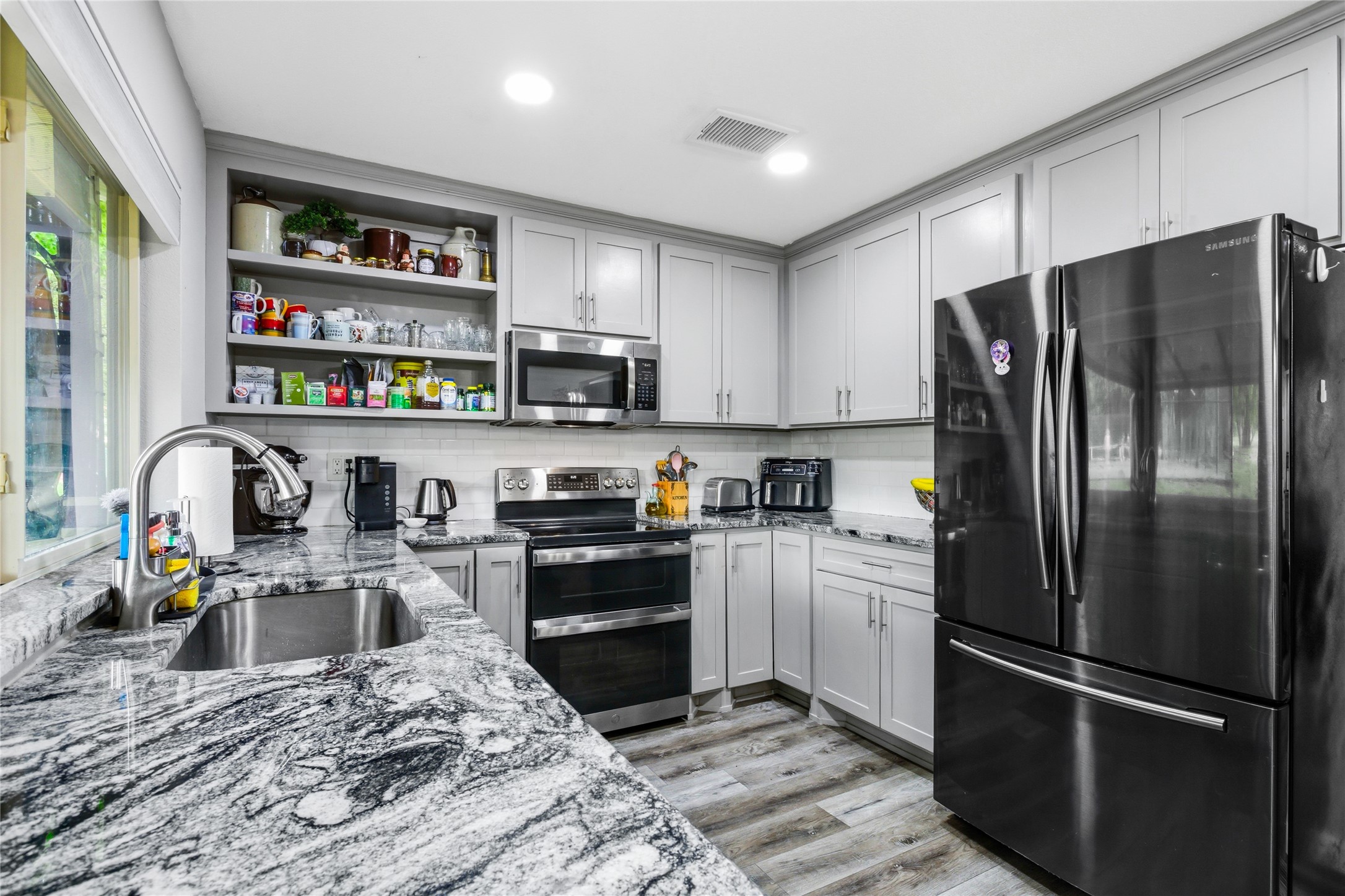 3115 Lakeside Drive Rockwall TX 75087