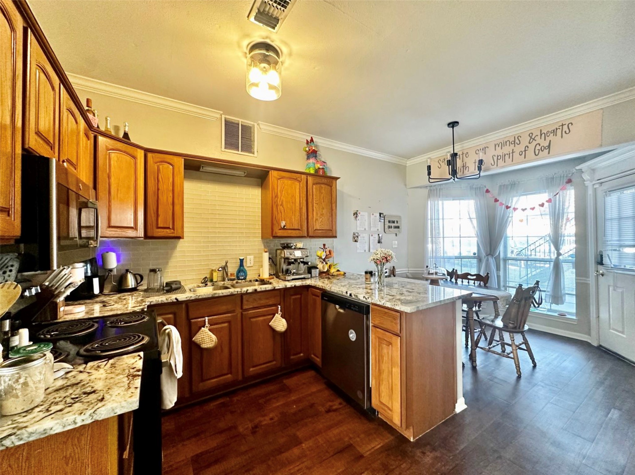 1902 S 8th Street Waco TX 76706