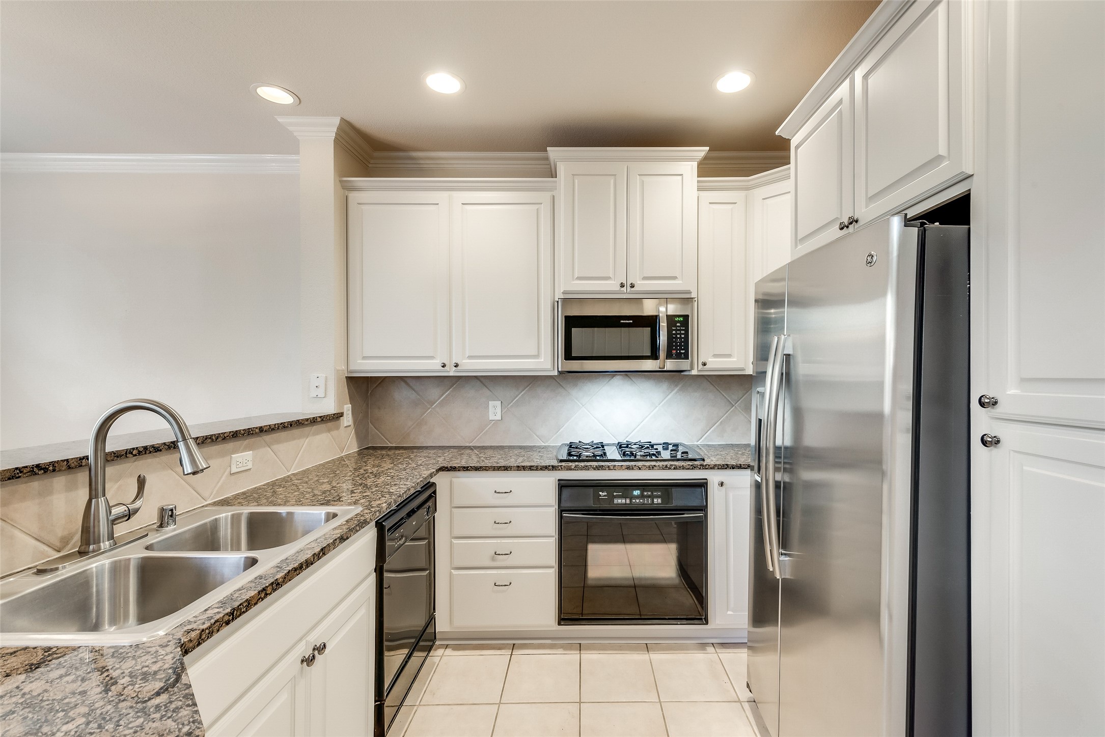 2619 Corbeau Drive Irving TX 75038