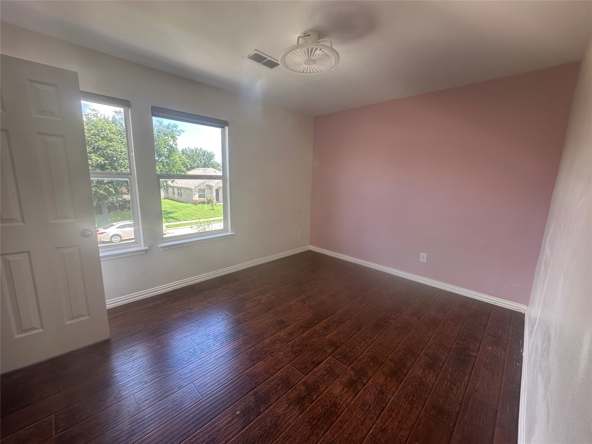 519 Darlene Trail Euless TX 76039