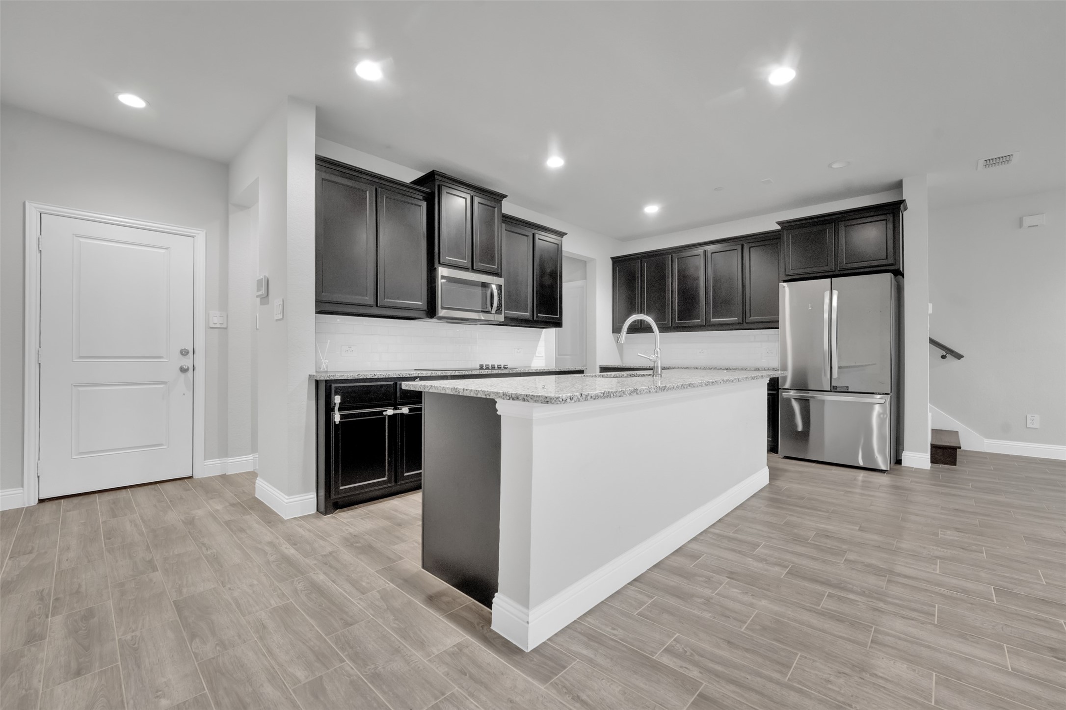603 Sandiford Court Mansfield TX 76063