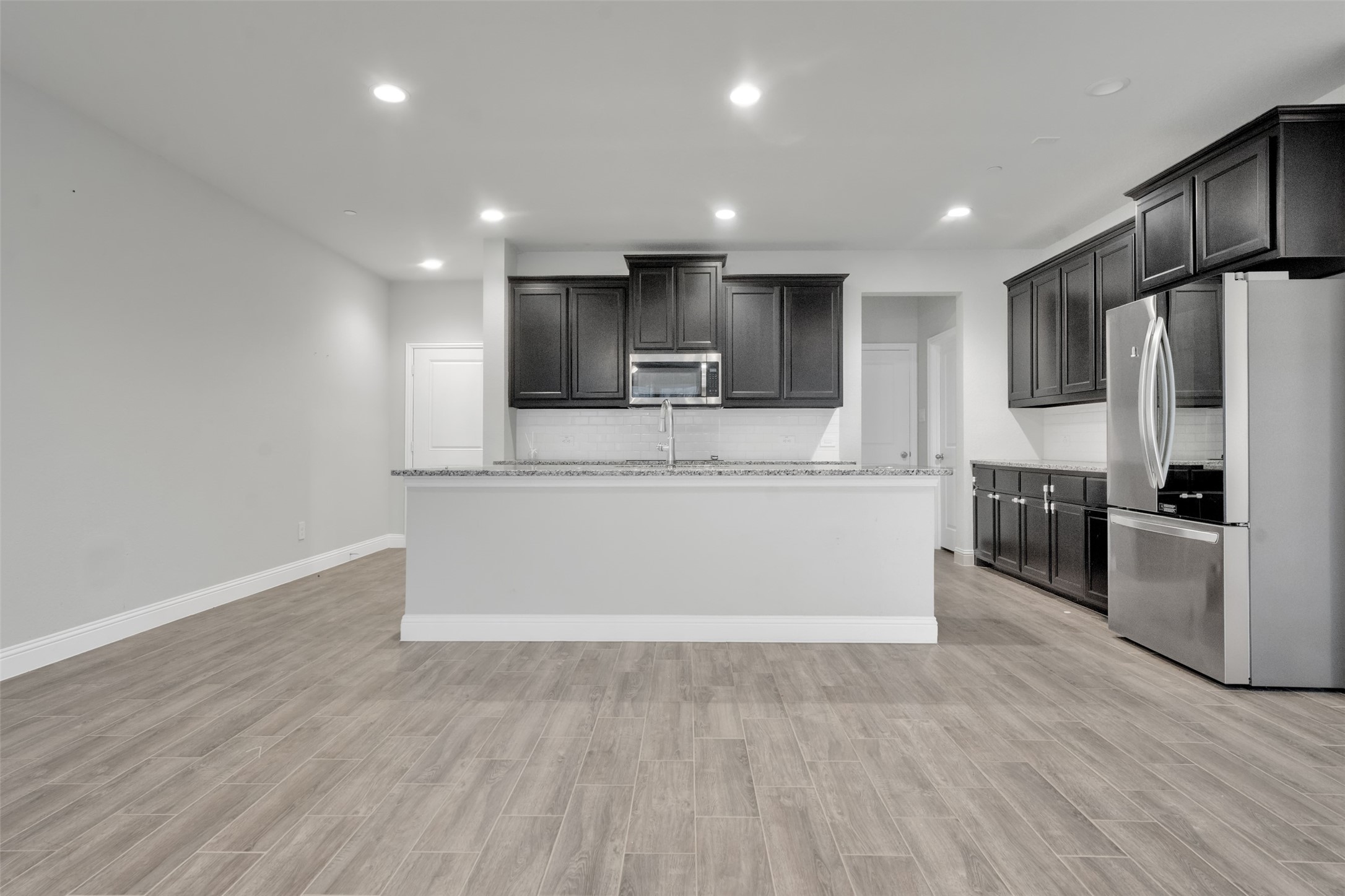 603 Sandiford Court Mansfield TX 76063