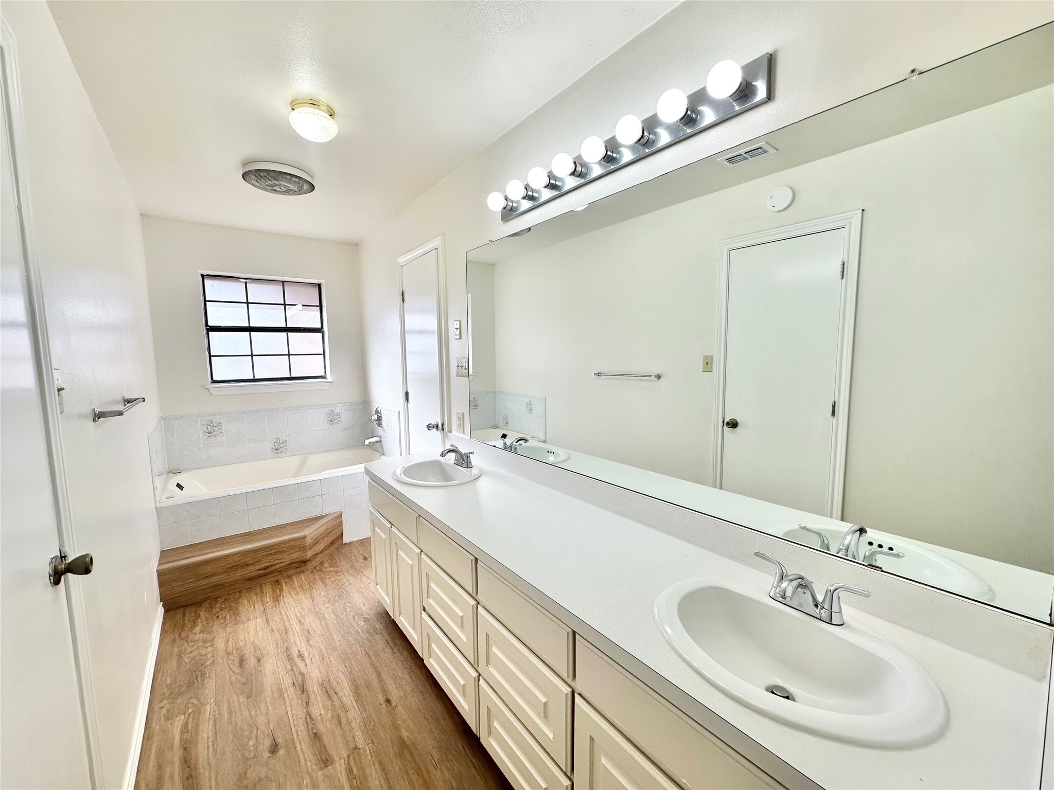 8869 Liberty Road Aubrey TX 76227