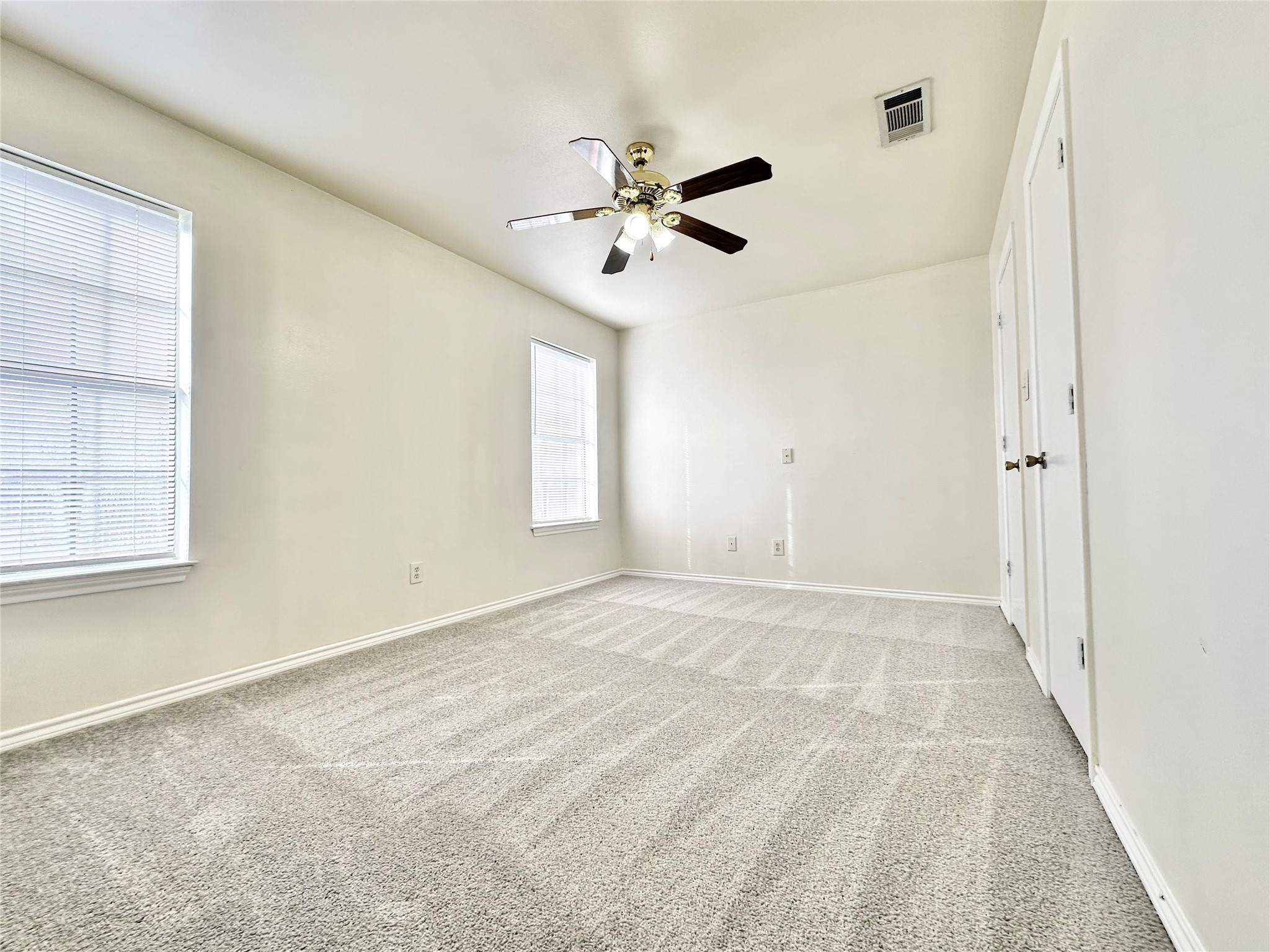 8869 Liberty Road Aubrey TX 76227