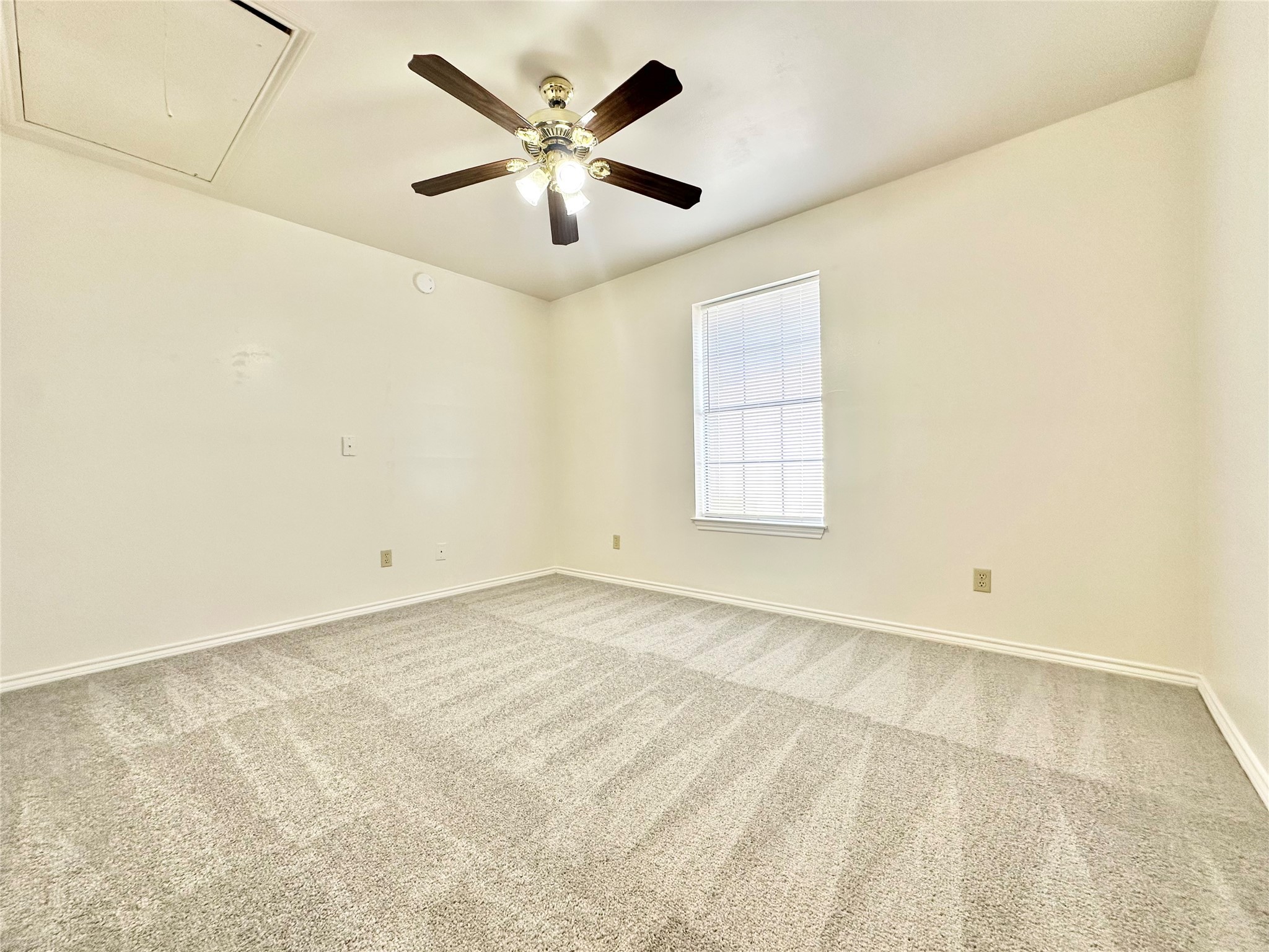 8869 Liberty Road Aubrey TX 76227