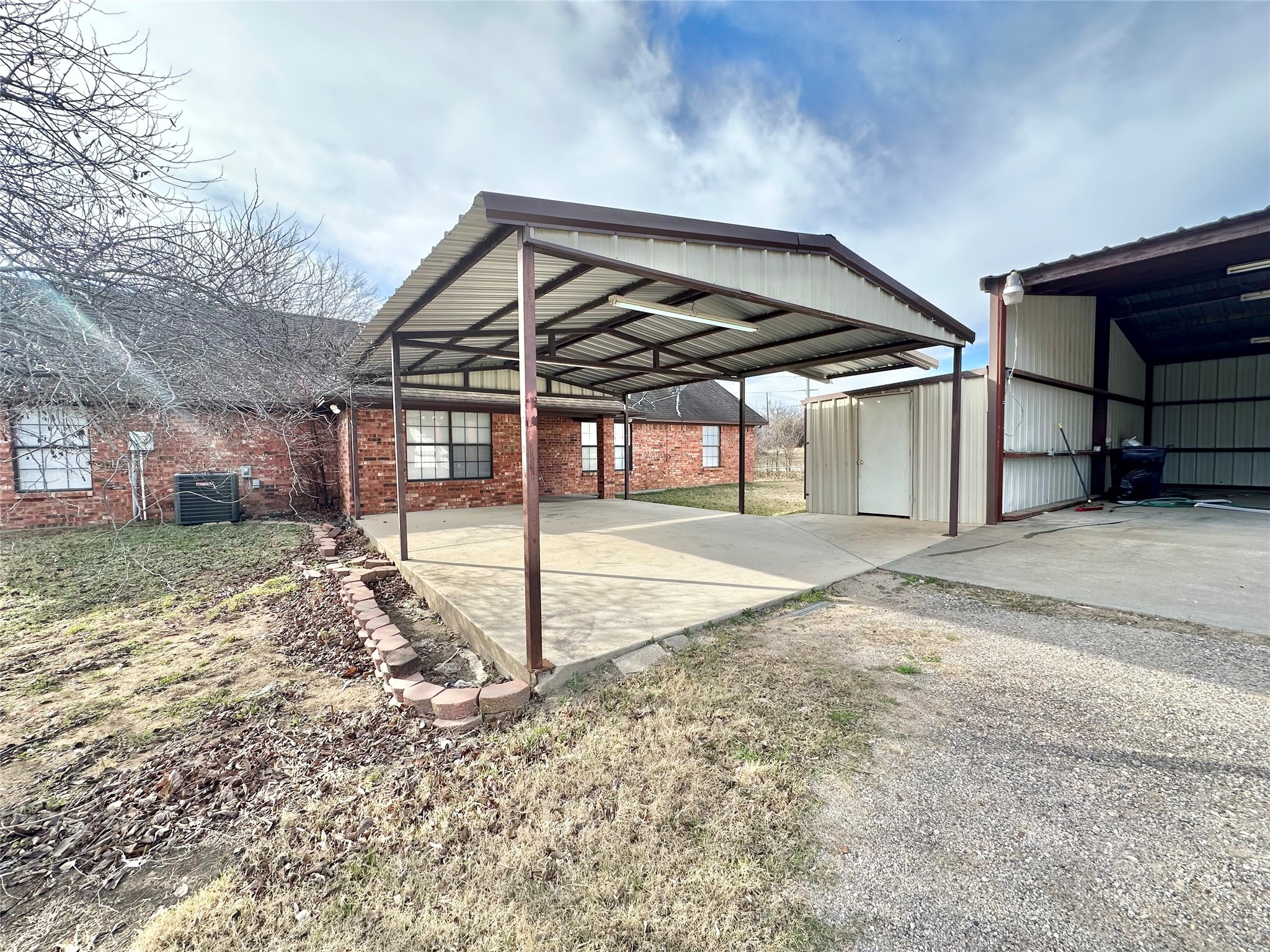 8869 Liberty Road Aubrey TX 76227