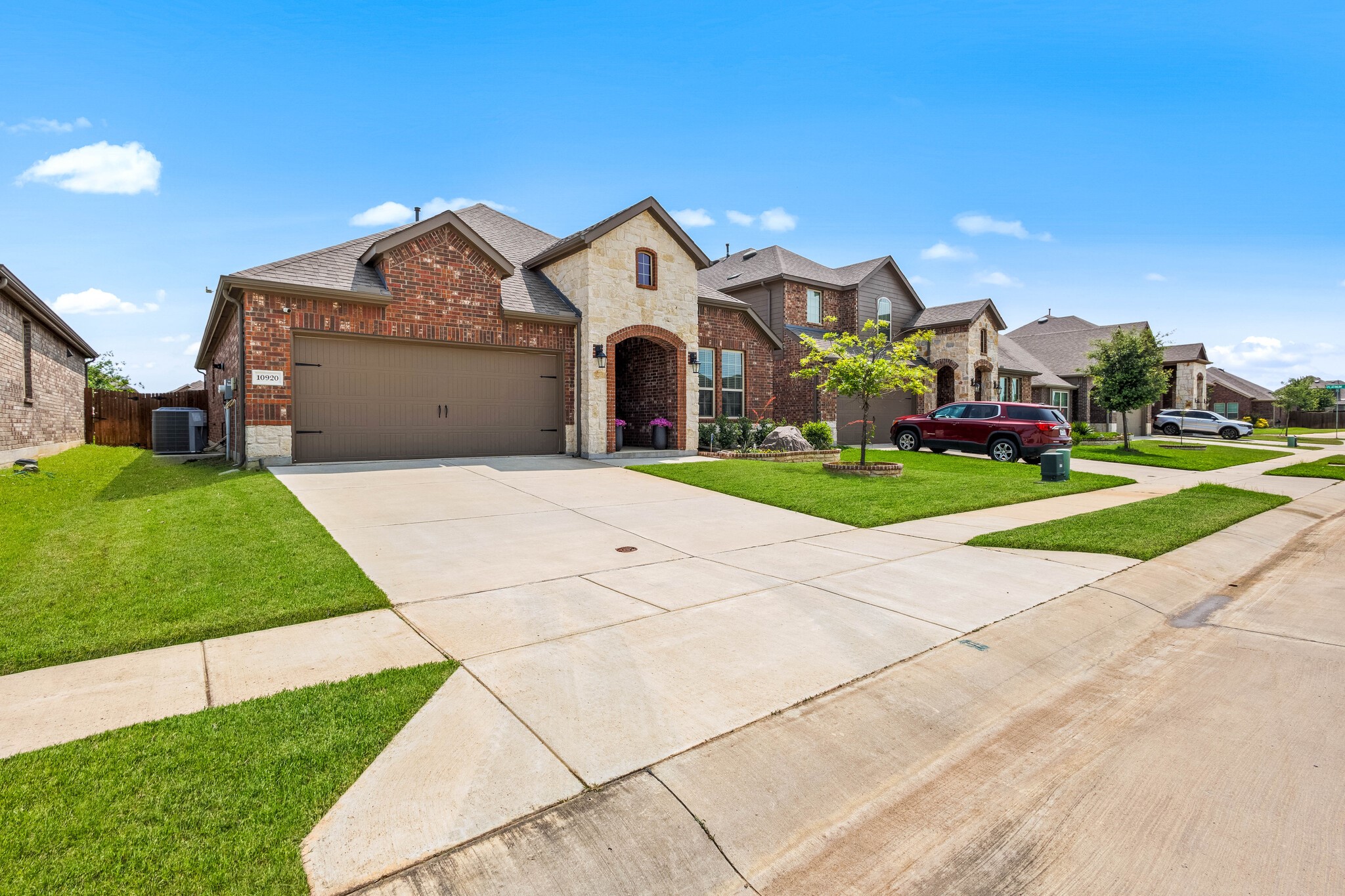 10920 Los Alamos Drive Aubrey TX 76227