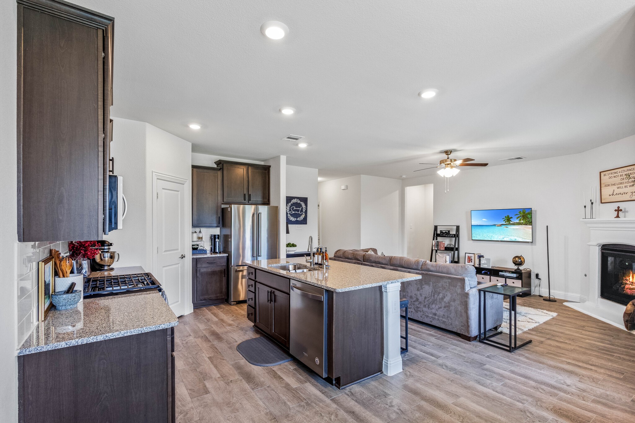10920 Los Alamos Drive Aubrey TX 76227
