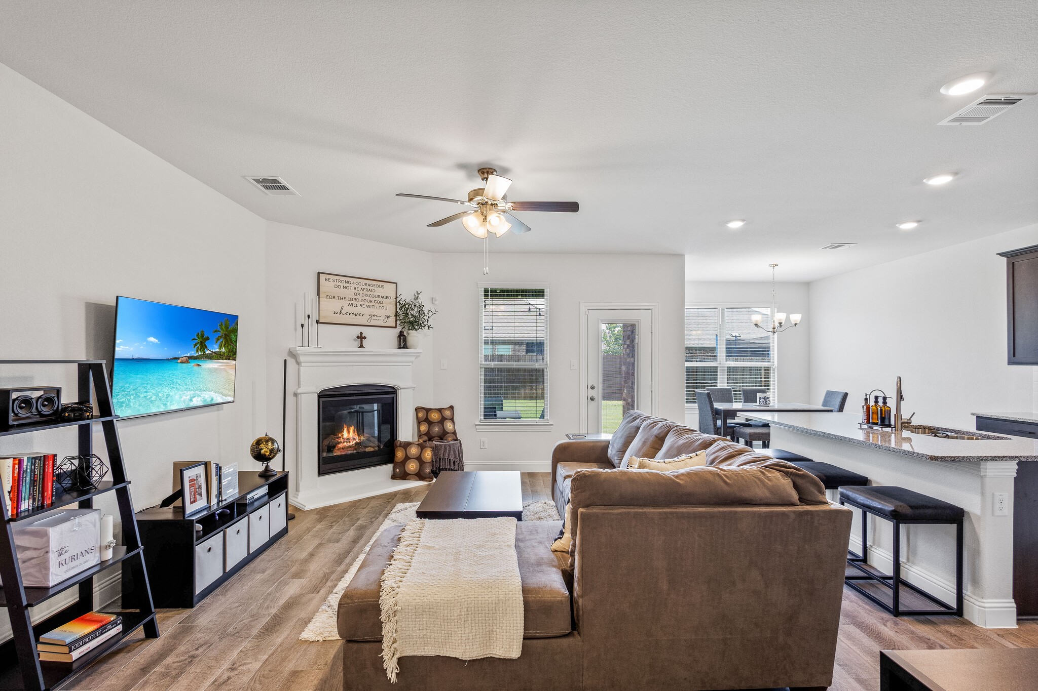 10920 Los Alamos Drive Aubrey TX 76227