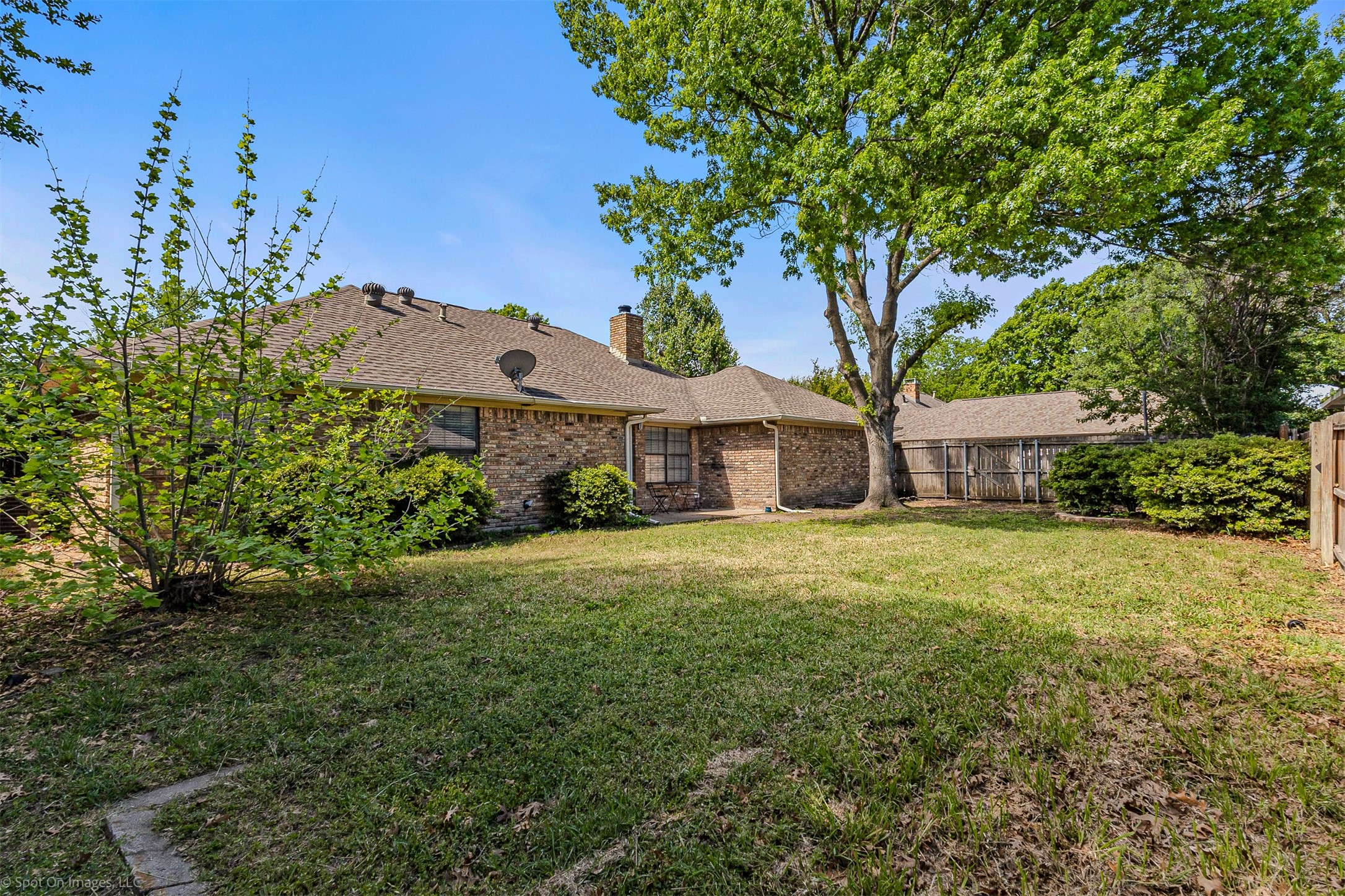 1531 Pickwick Lane Denton TX 76209