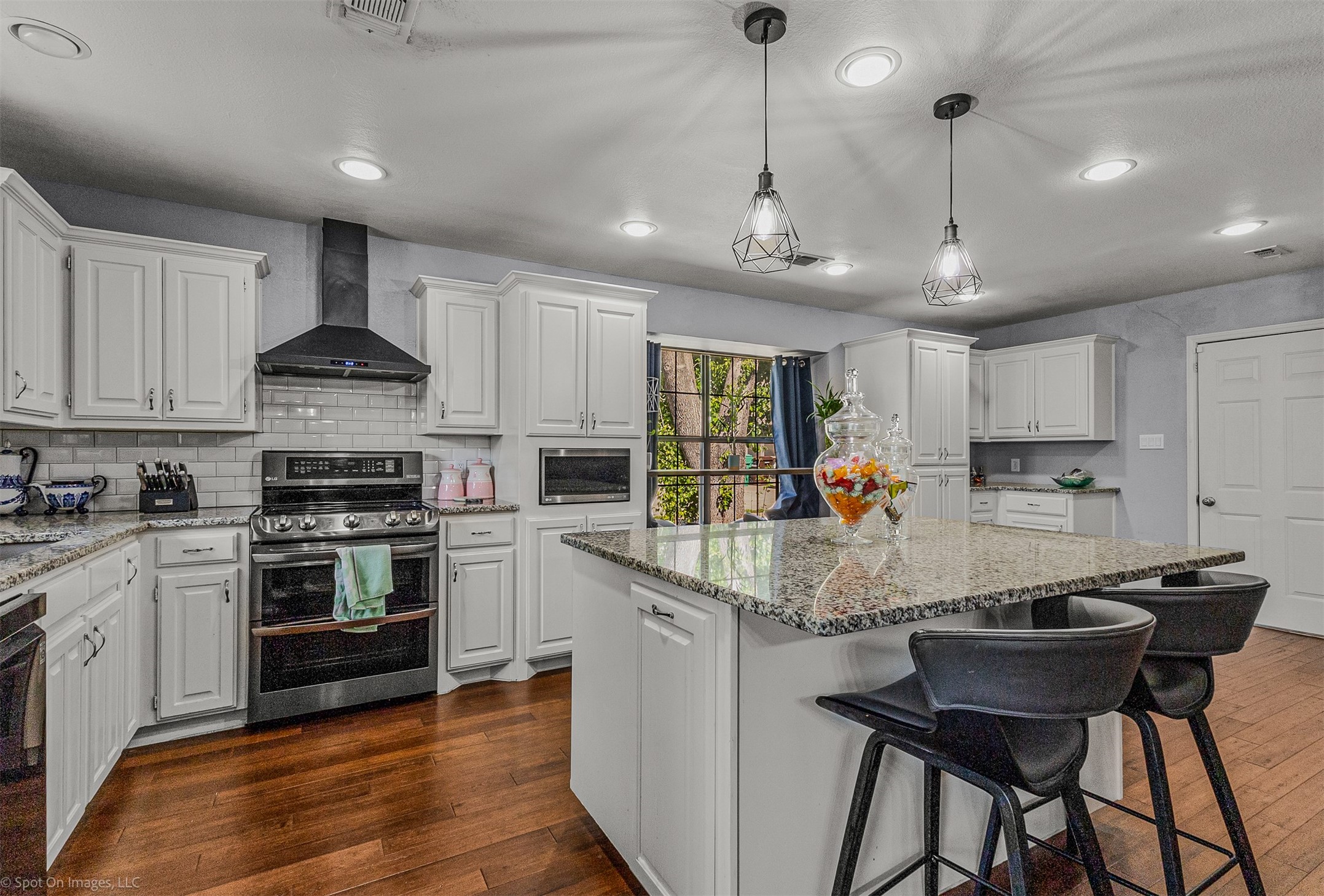 1531 Pickwick Lane Denton TX 76209