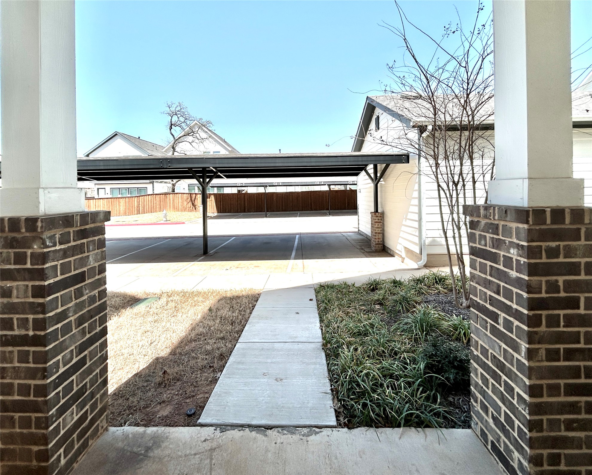 1830 NE Green Oaks Boulevard Arlington TX 76006