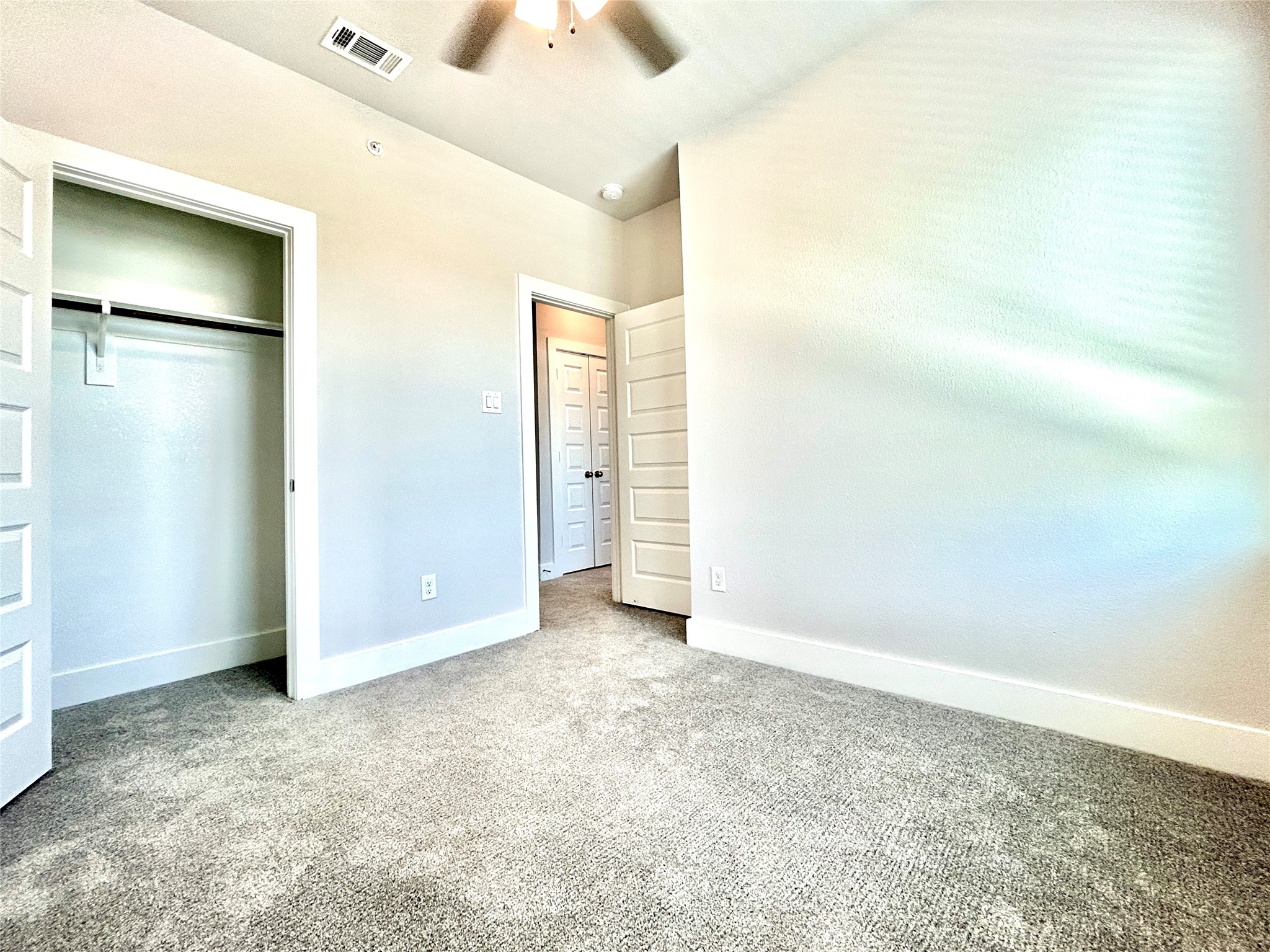 1830 NE Green Oaks Boulevard Arlington TX 76006