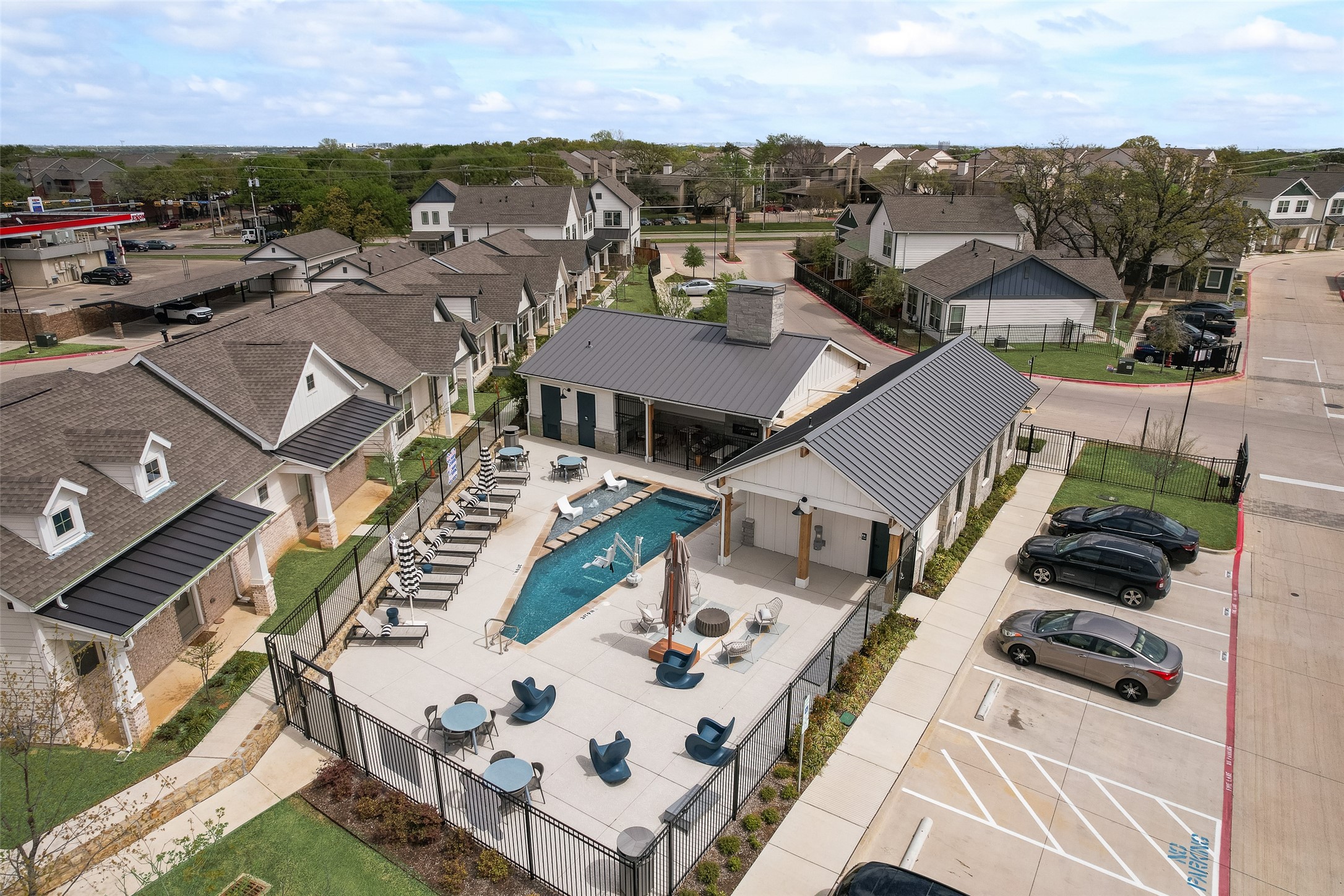 1830 NE Green Oaks Boulevard Arlington TX 76006