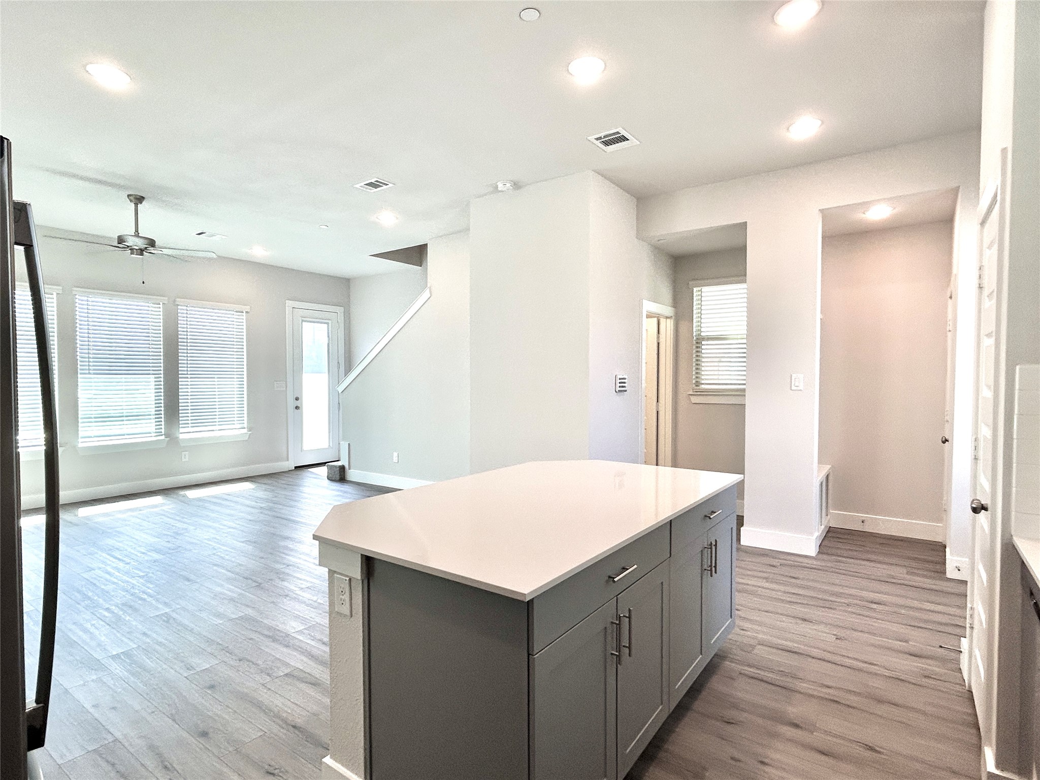 1830 NE Green Oaks Boulevard Arlington TX 76006