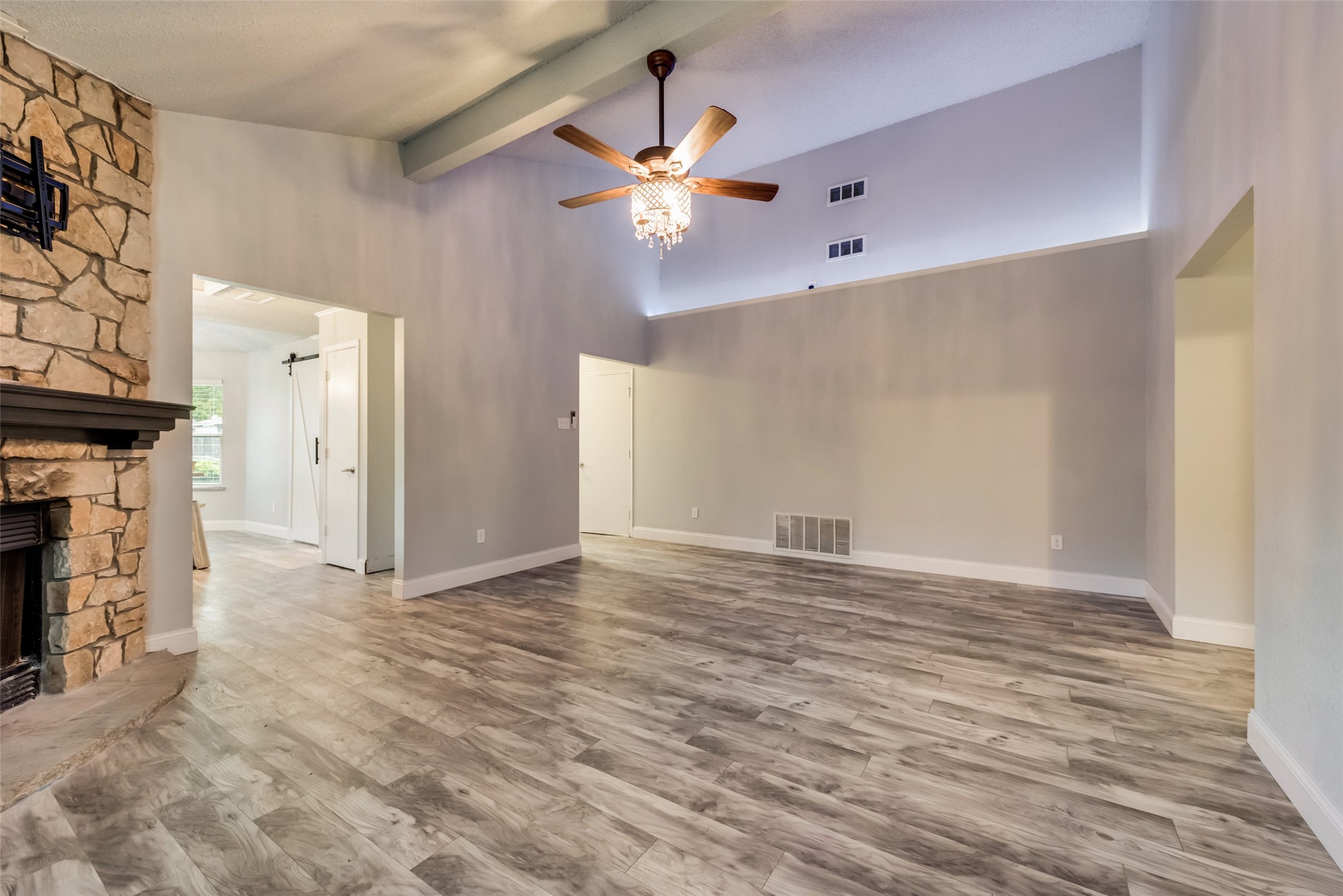 1002 Canary Lane Mansfield TX 76063