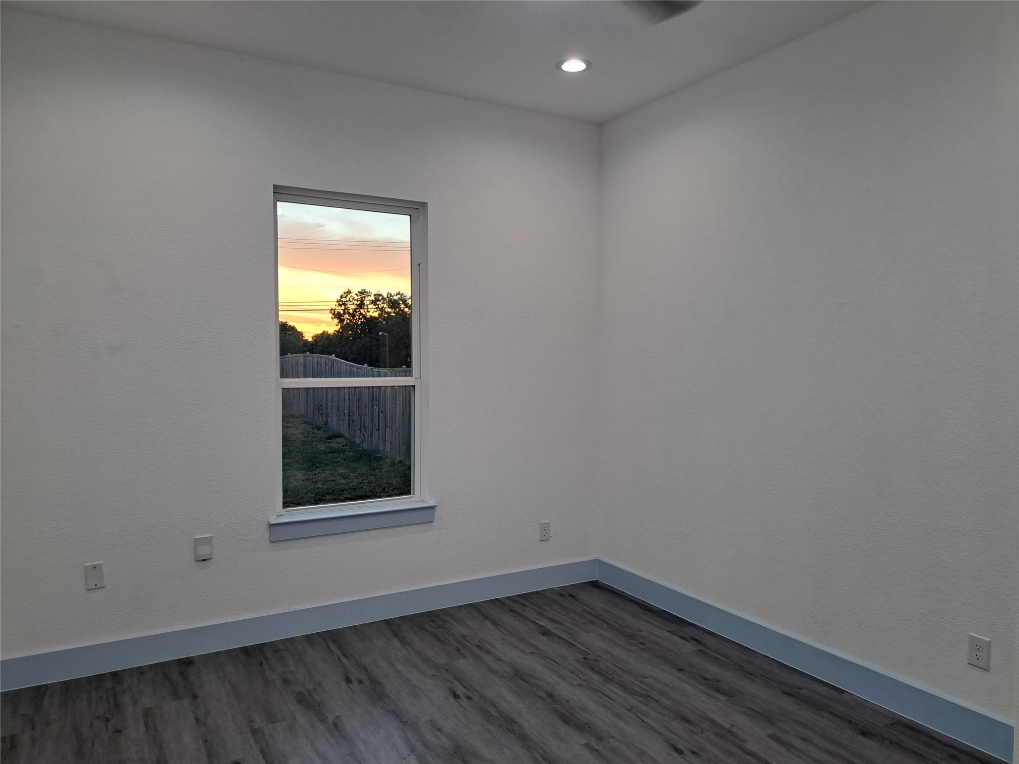 3235 Noor Street Dallas TX 75233
