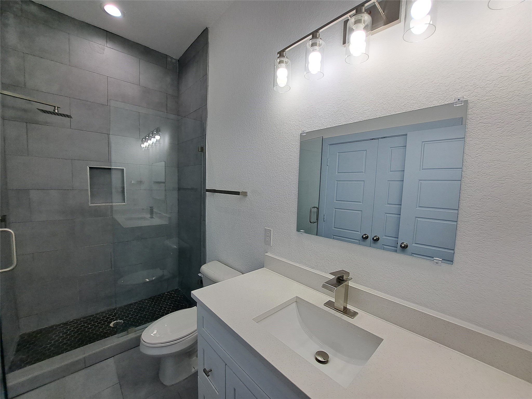 3235 Noor Street Dallas TX 75233