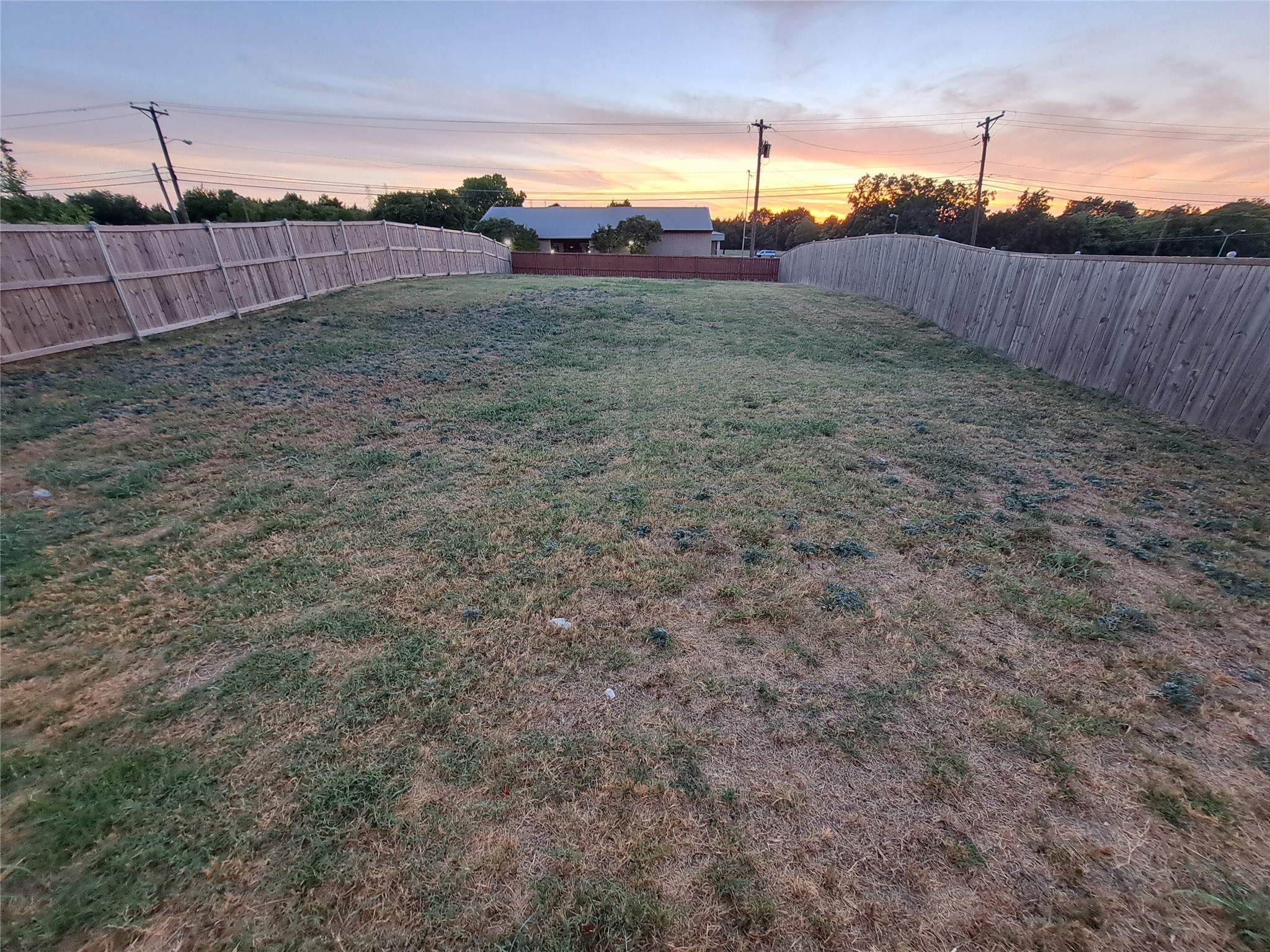 3235 Noor Street Dallas TX 75233