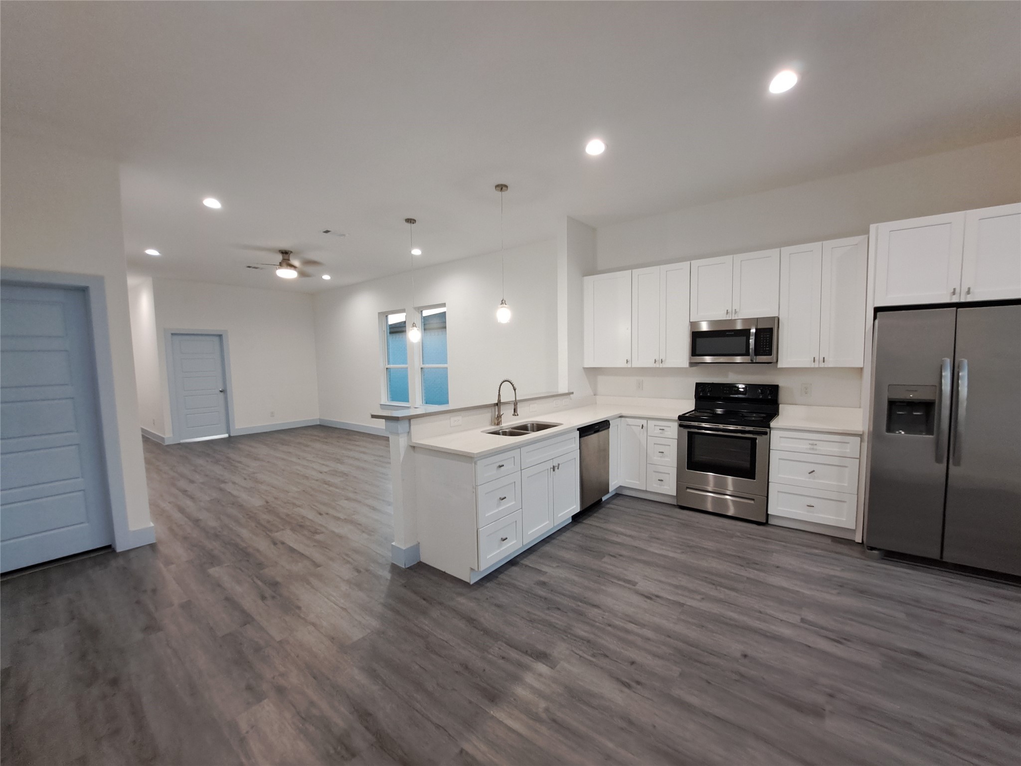 3235 Noor Street Dallas TX 75233