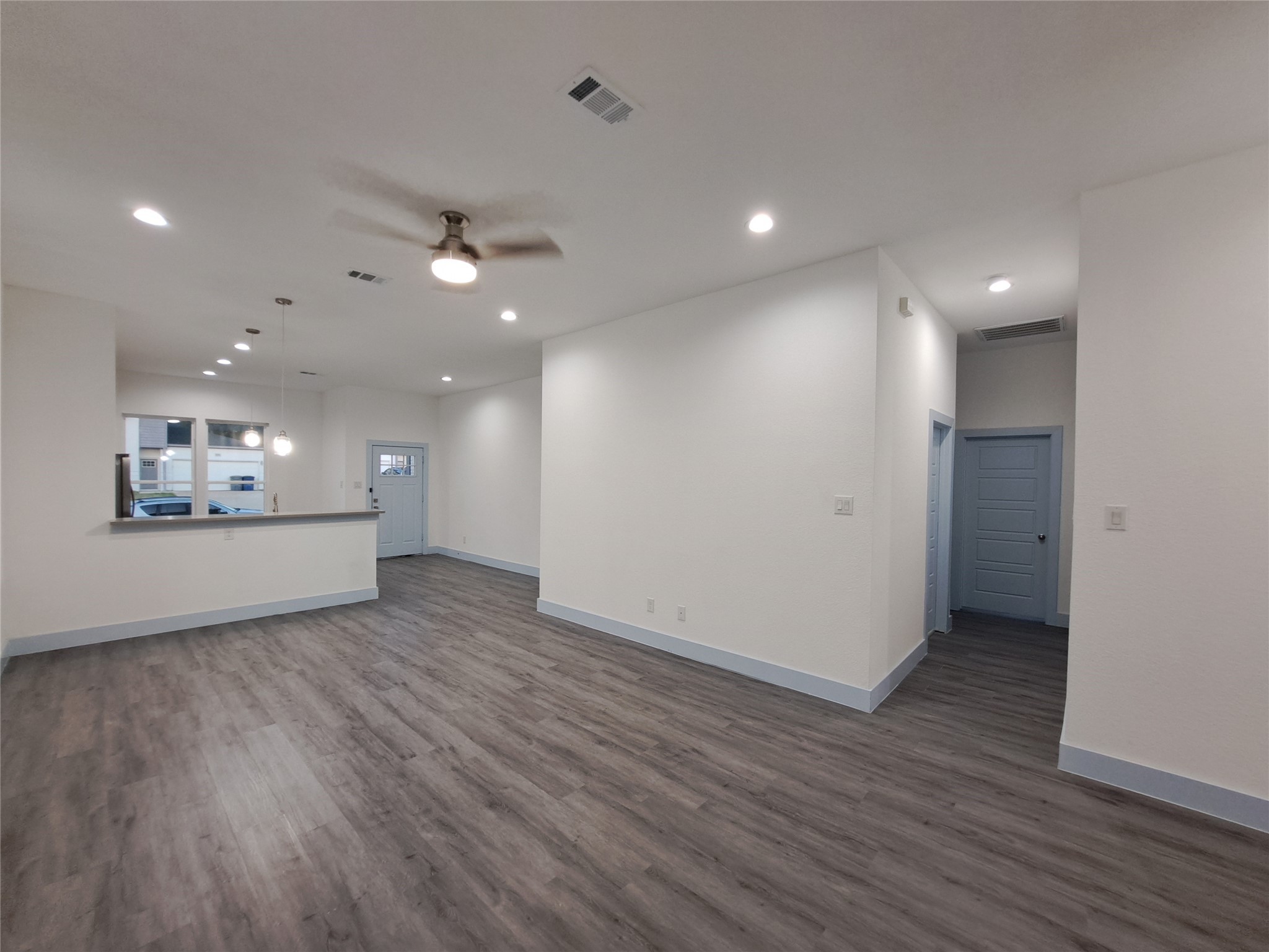3235 Noor Street Dallas TX 75233