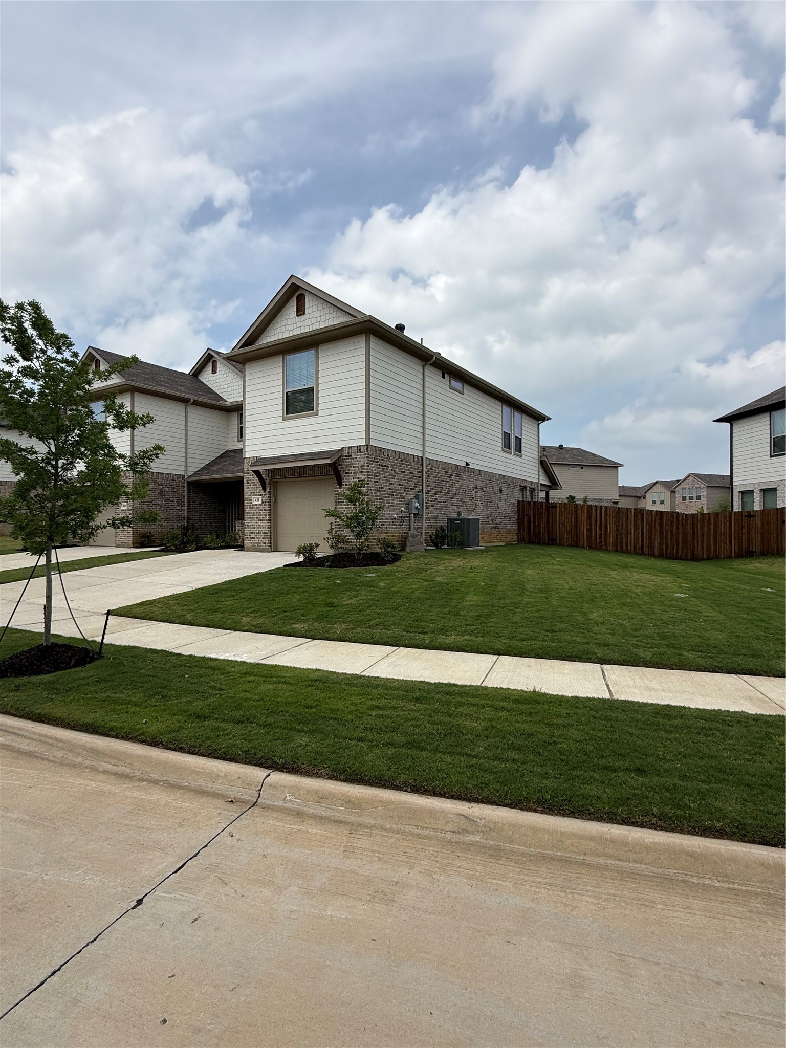411 Saddle Lane Denton TX 76205