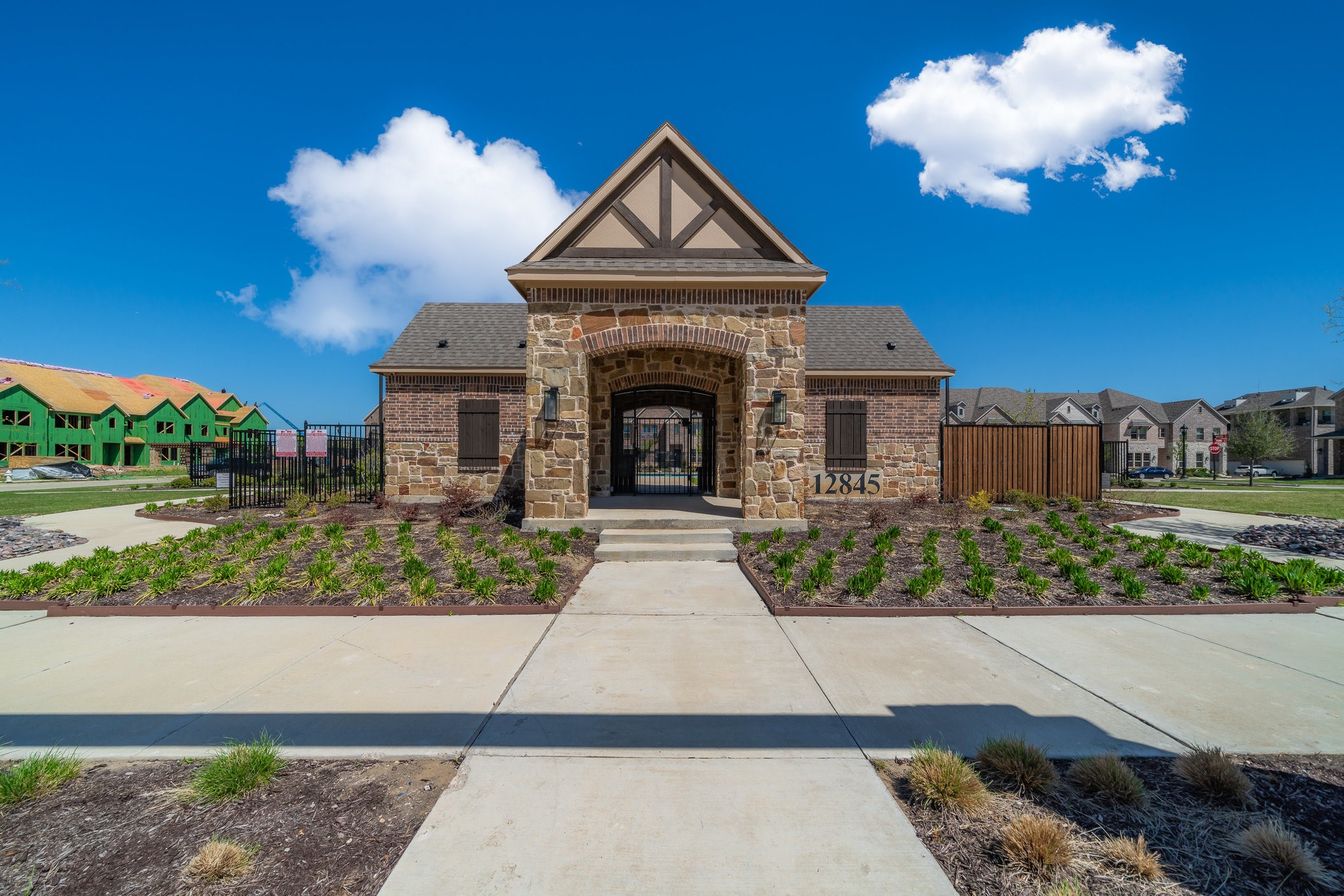 1526 Windermere Way Farmers Branch TX 75234