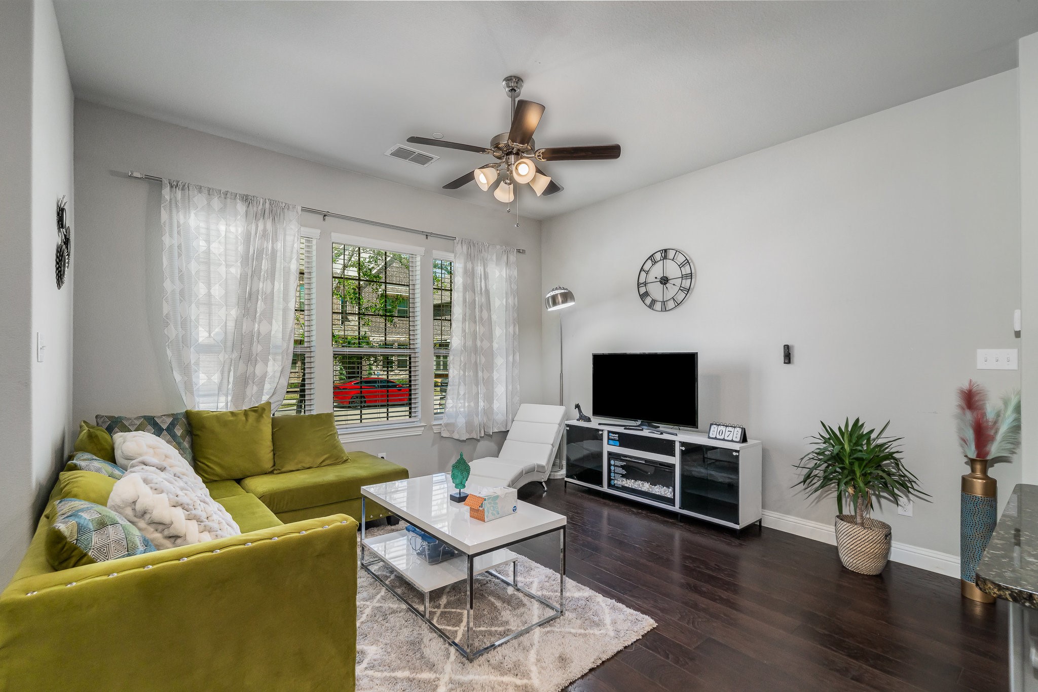 1526 Windermere Way Farmers Branch TX 75234