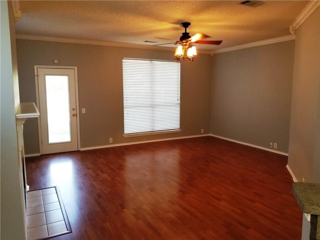 1100 Raleigh Drive Lewisville TX 75077