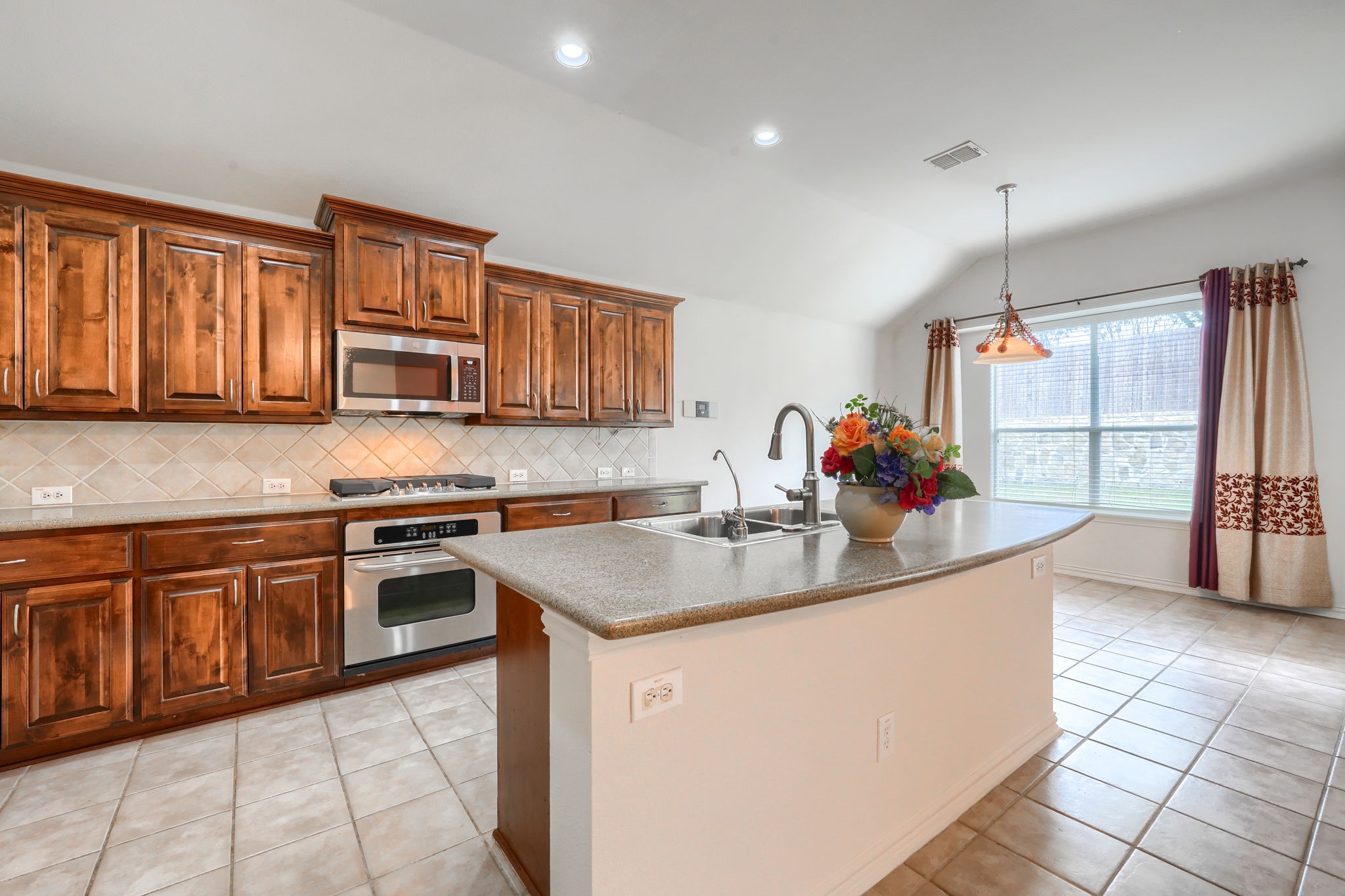 3036 Bella Vista Lane Little Elm TX 75068