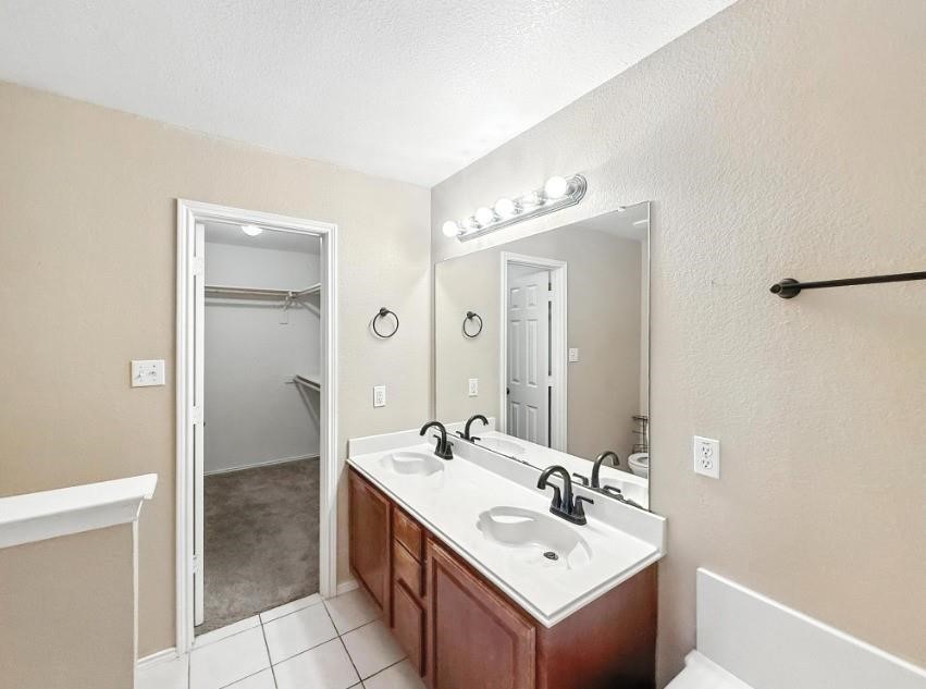 4720 Topaz Lane Granbury TX 76049