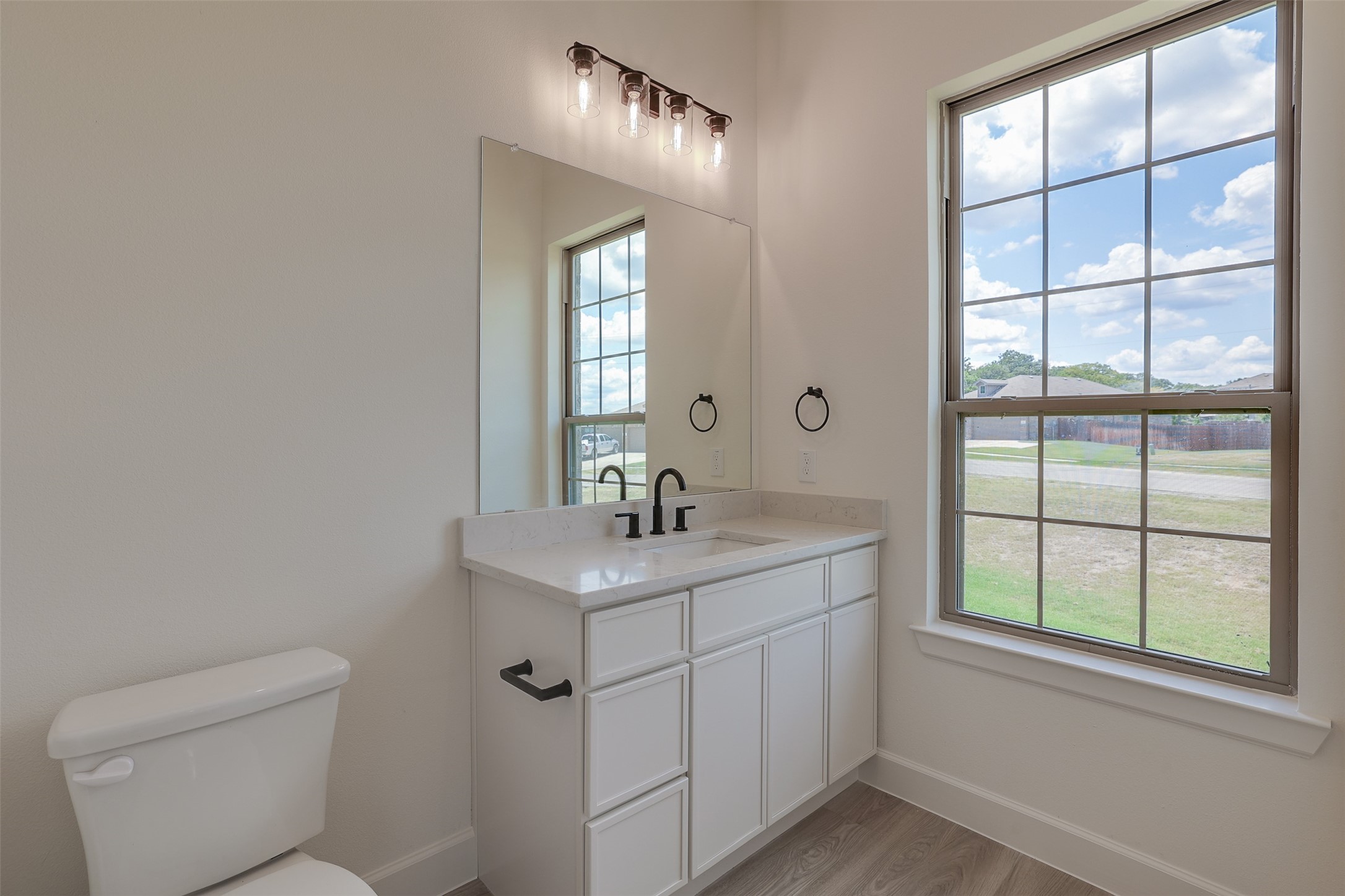 1601 Sea Breeze Court Azle TX 76020