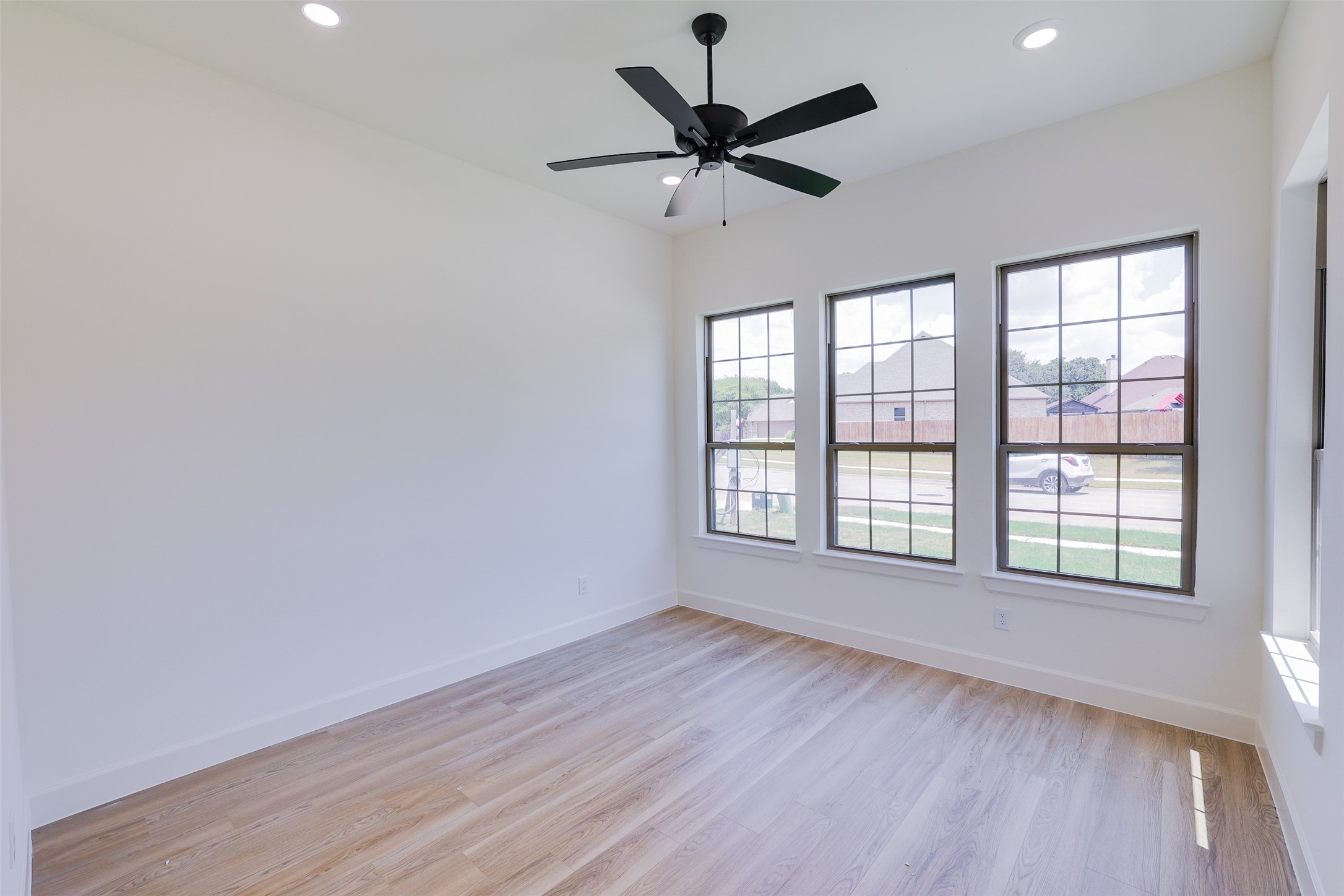 1601 Sea Breeze Court Azle TX 76020