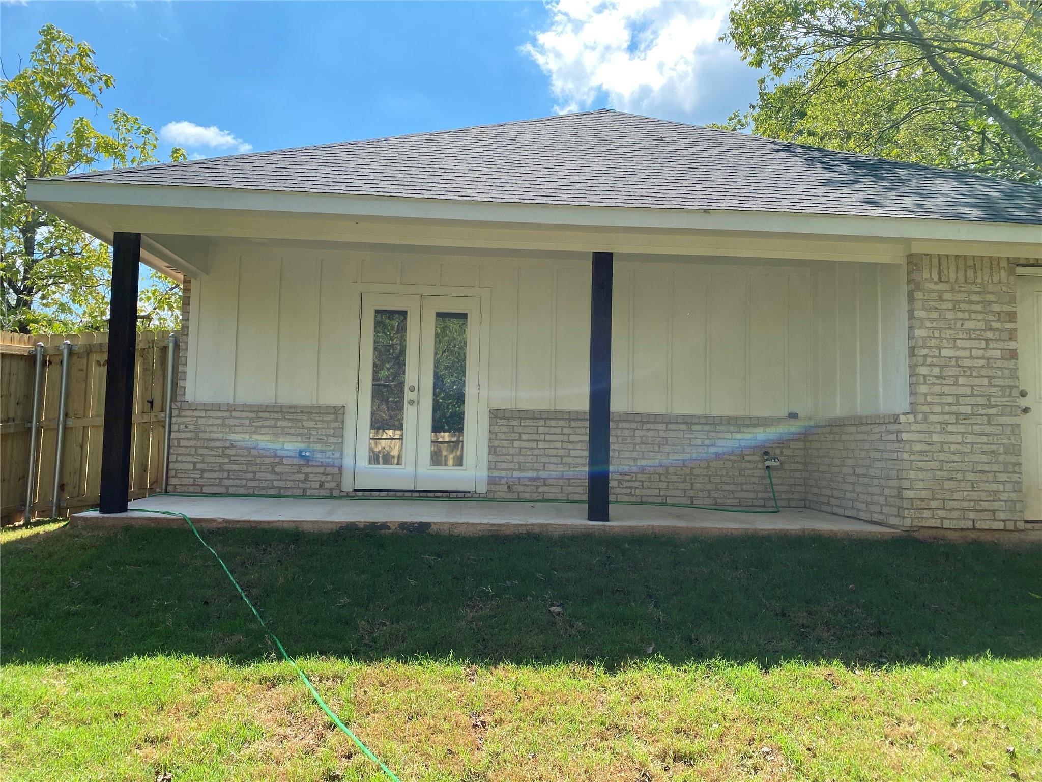 313 E Nelson Street Denison TX 75021