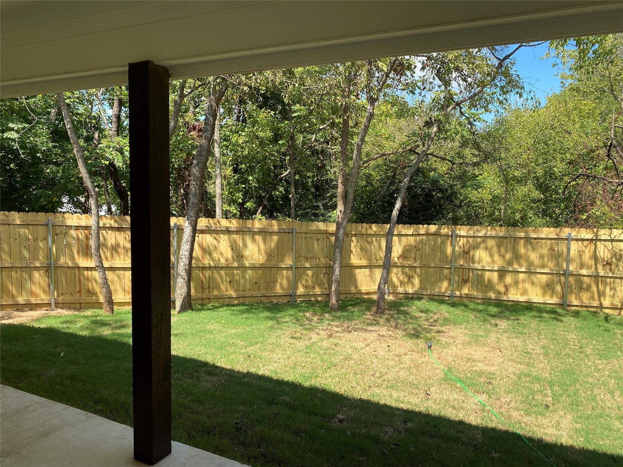 313 E Nelson Street Denison TX 75021