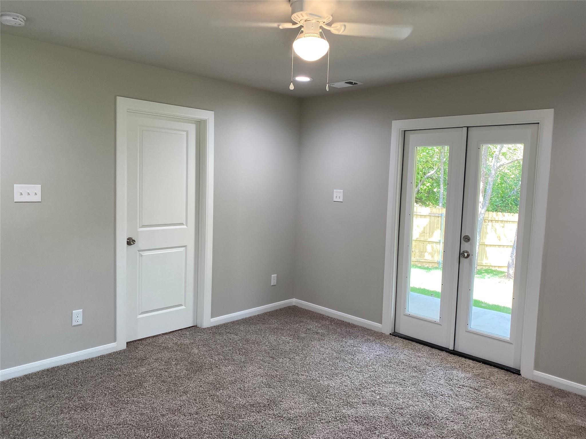 313 E Nelson Street Denison TX 75021
