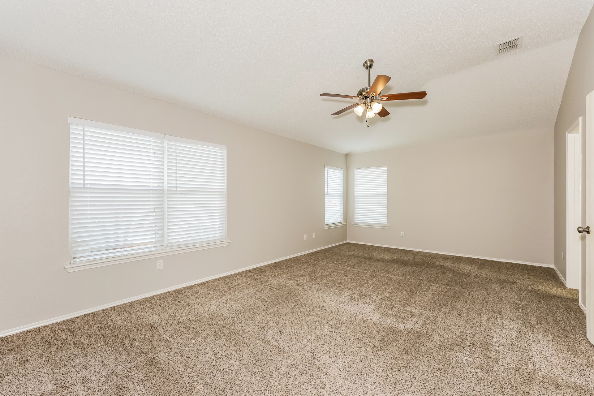 7425 Snow Ridge Drive Fort Worth TX 76133